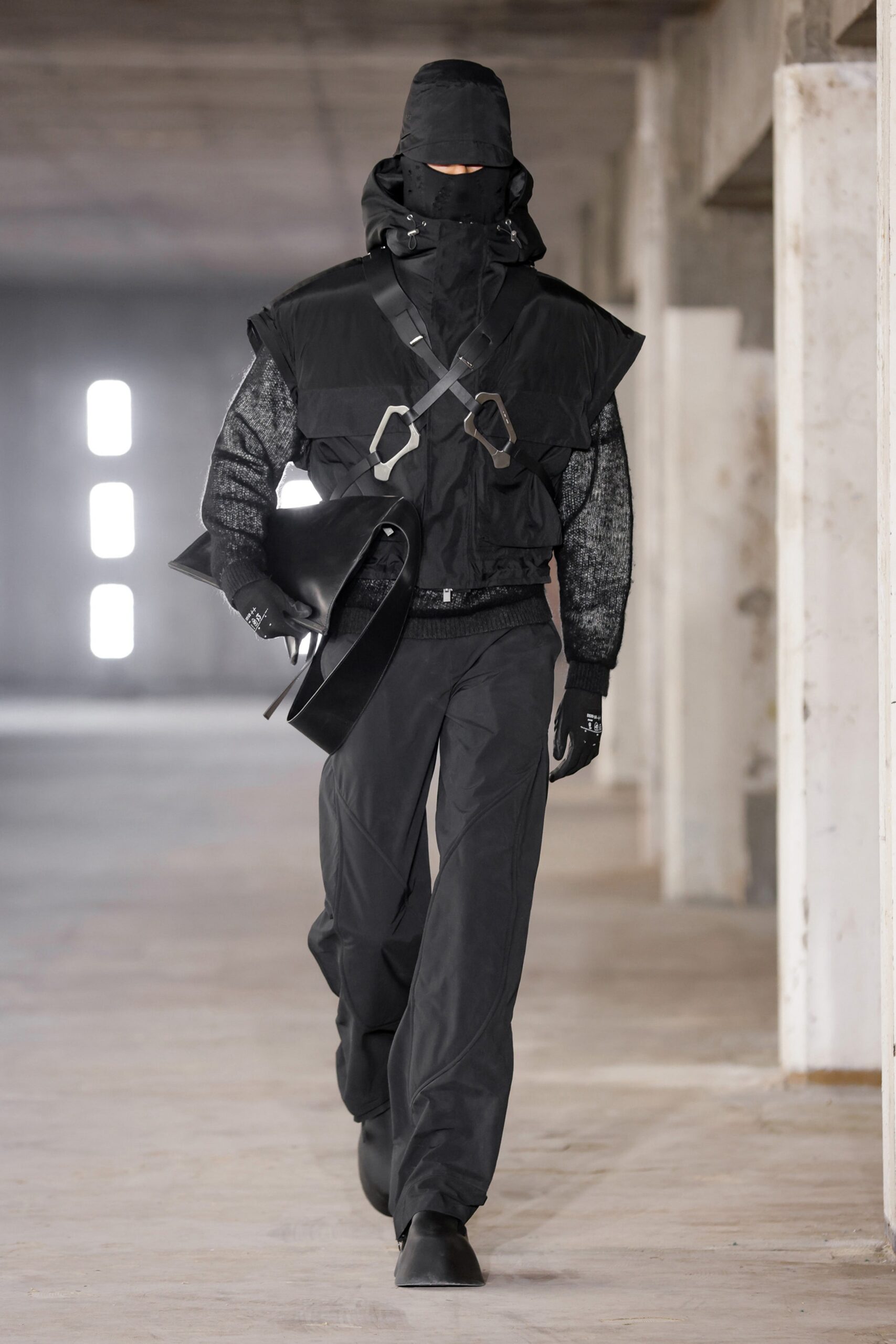 Heliot Emil F/W 23 Look 31