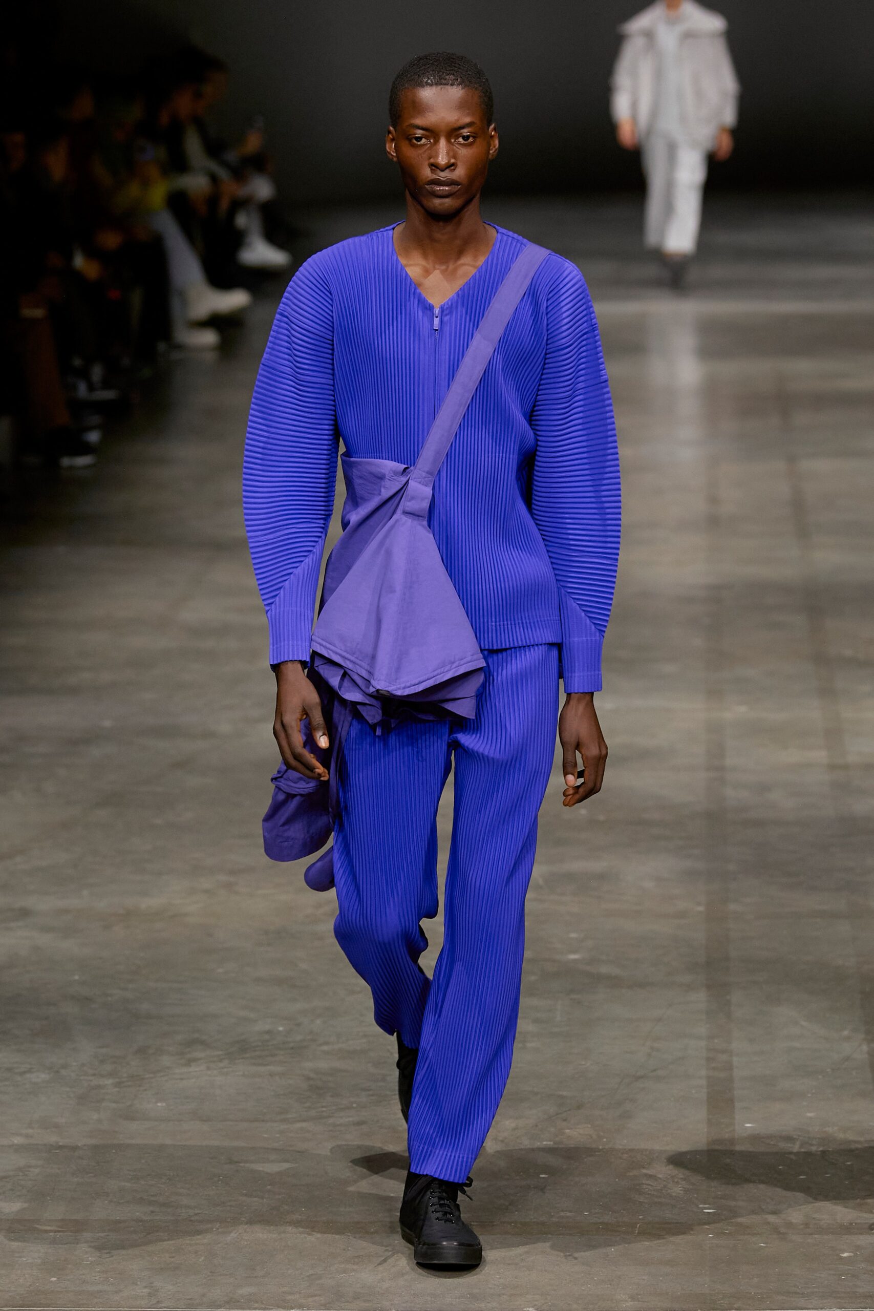 Homme Plissé Issey Miyake F/W 23 Menswear Look 31