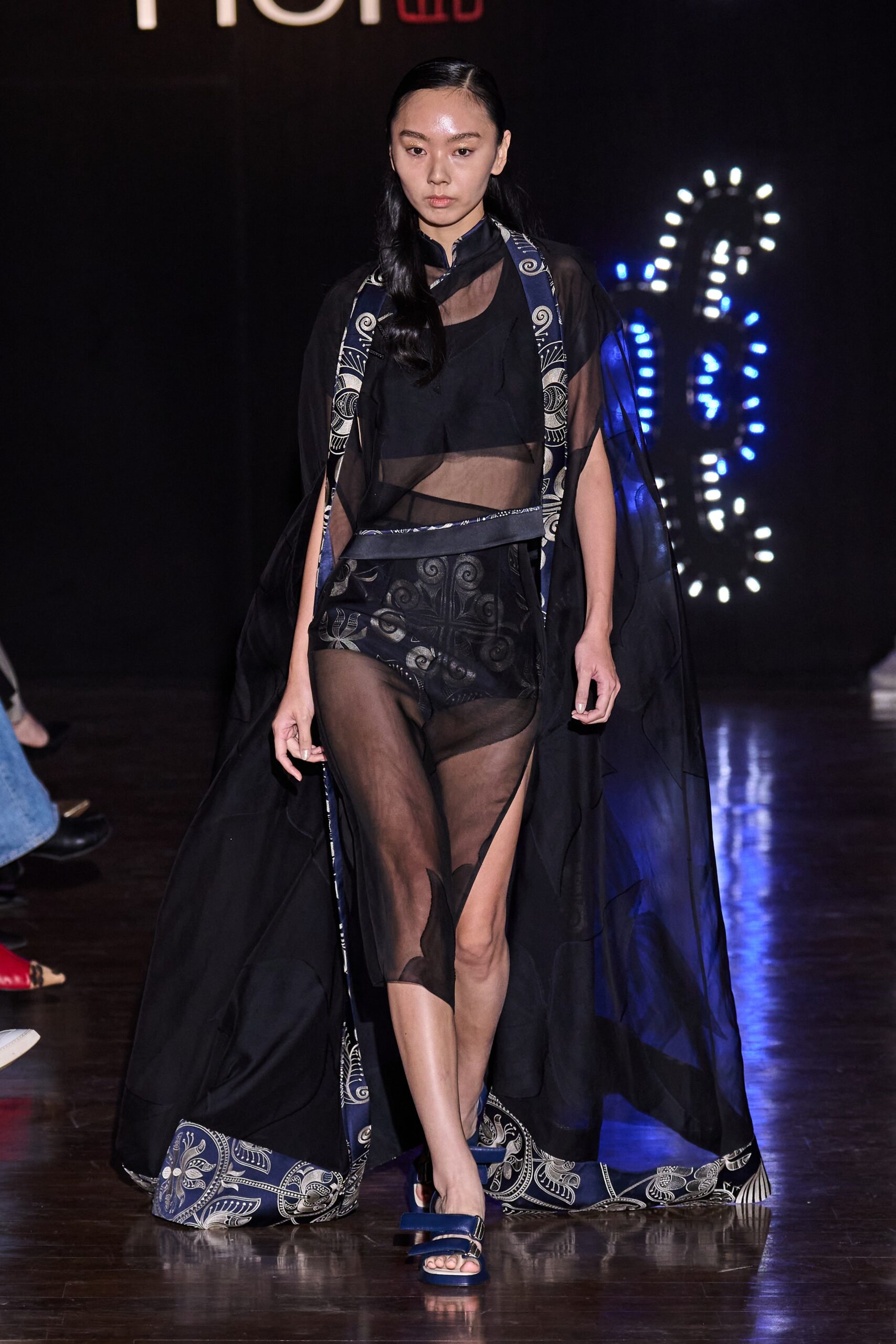HUI S/S 23 Look 31