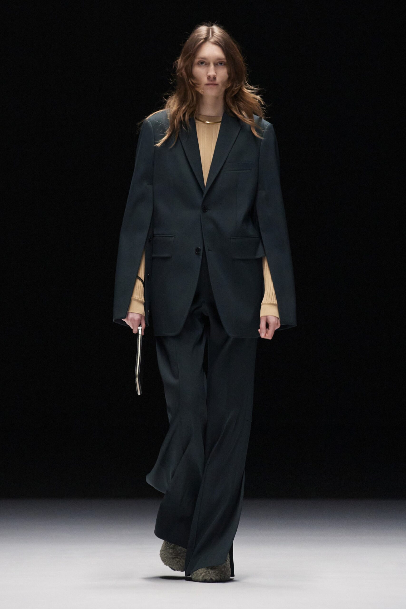 Hyke Tokyo F/W 23 Look 31