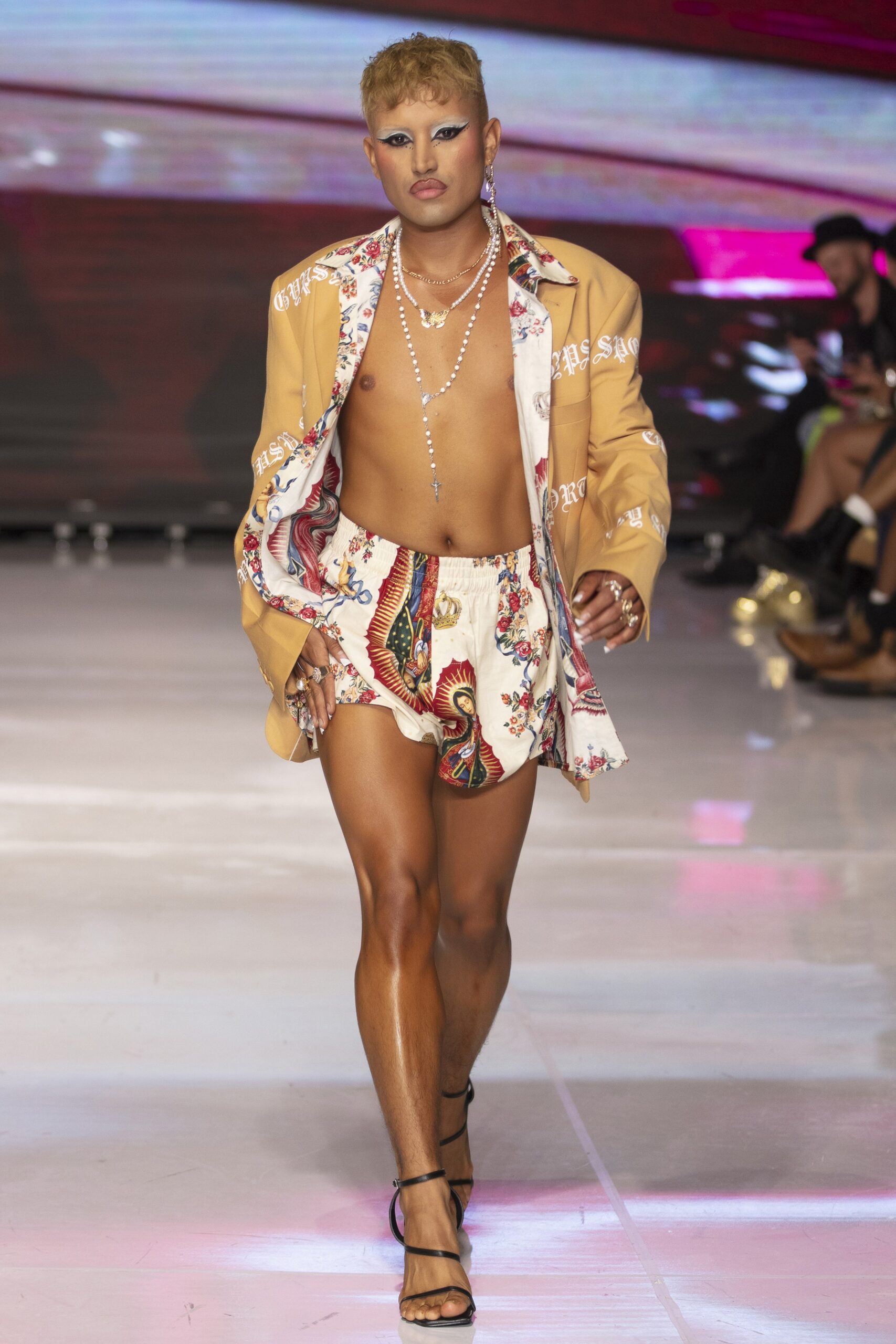 Gypsy Sport S/S 22 Look 32