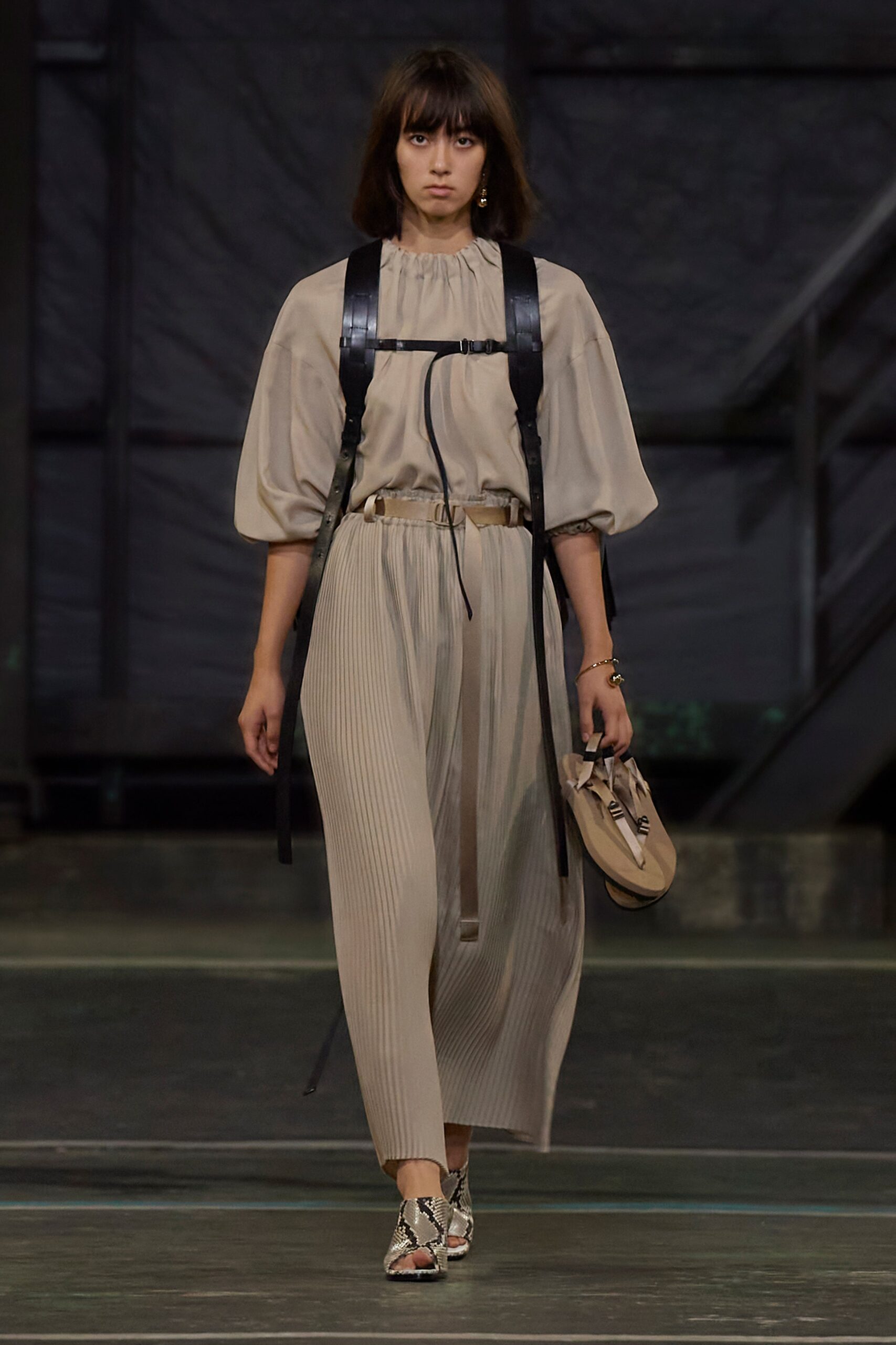 Hyke Tokyo S/S 21 Look 32
