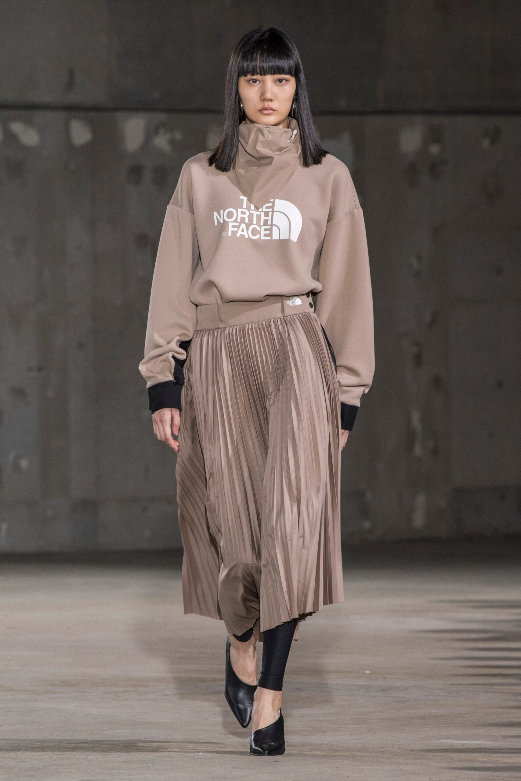 Hyke Tokyo S/S 19 Look 33