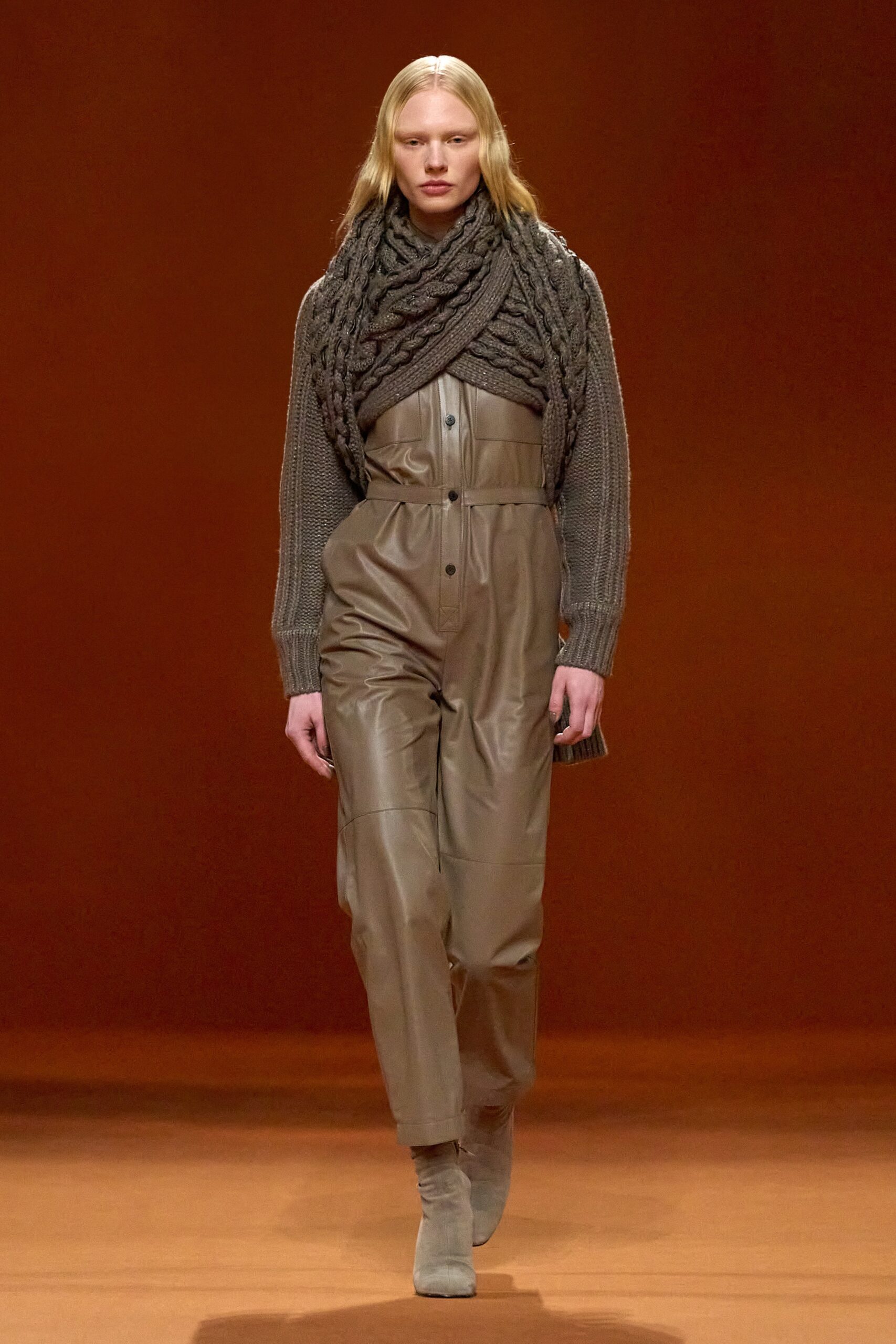 Hermès F/W 23 Look 33