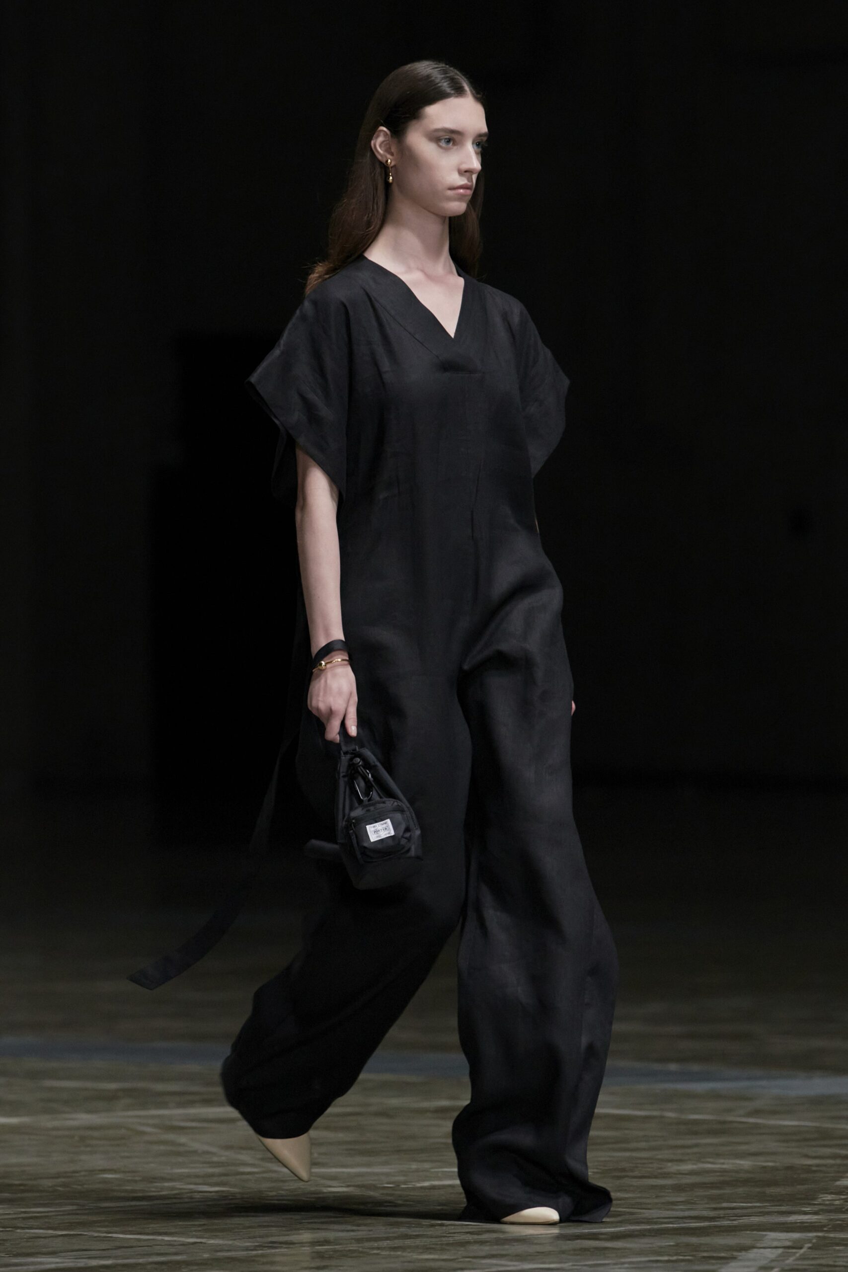 Hyke Tokyo S/S 23 Look 33