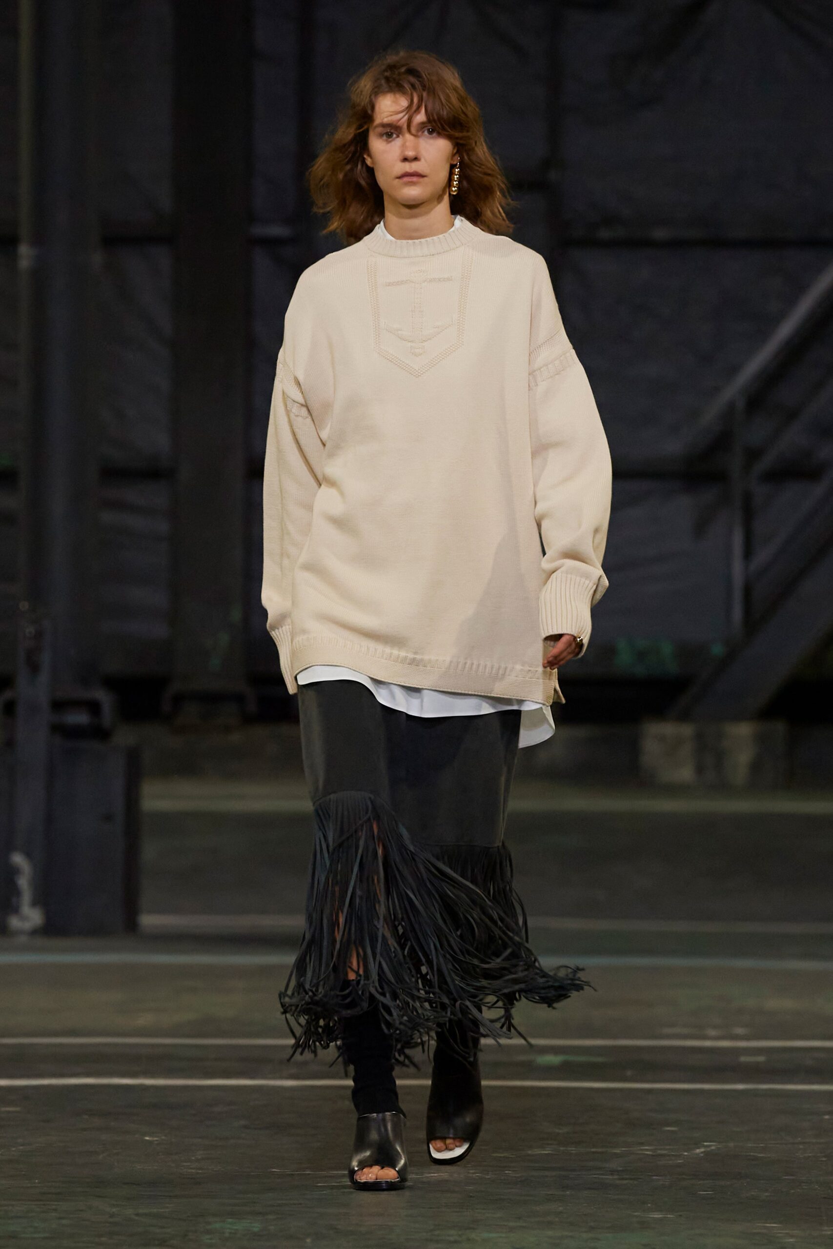 Hyke Tokyo S/S 21 Look 34