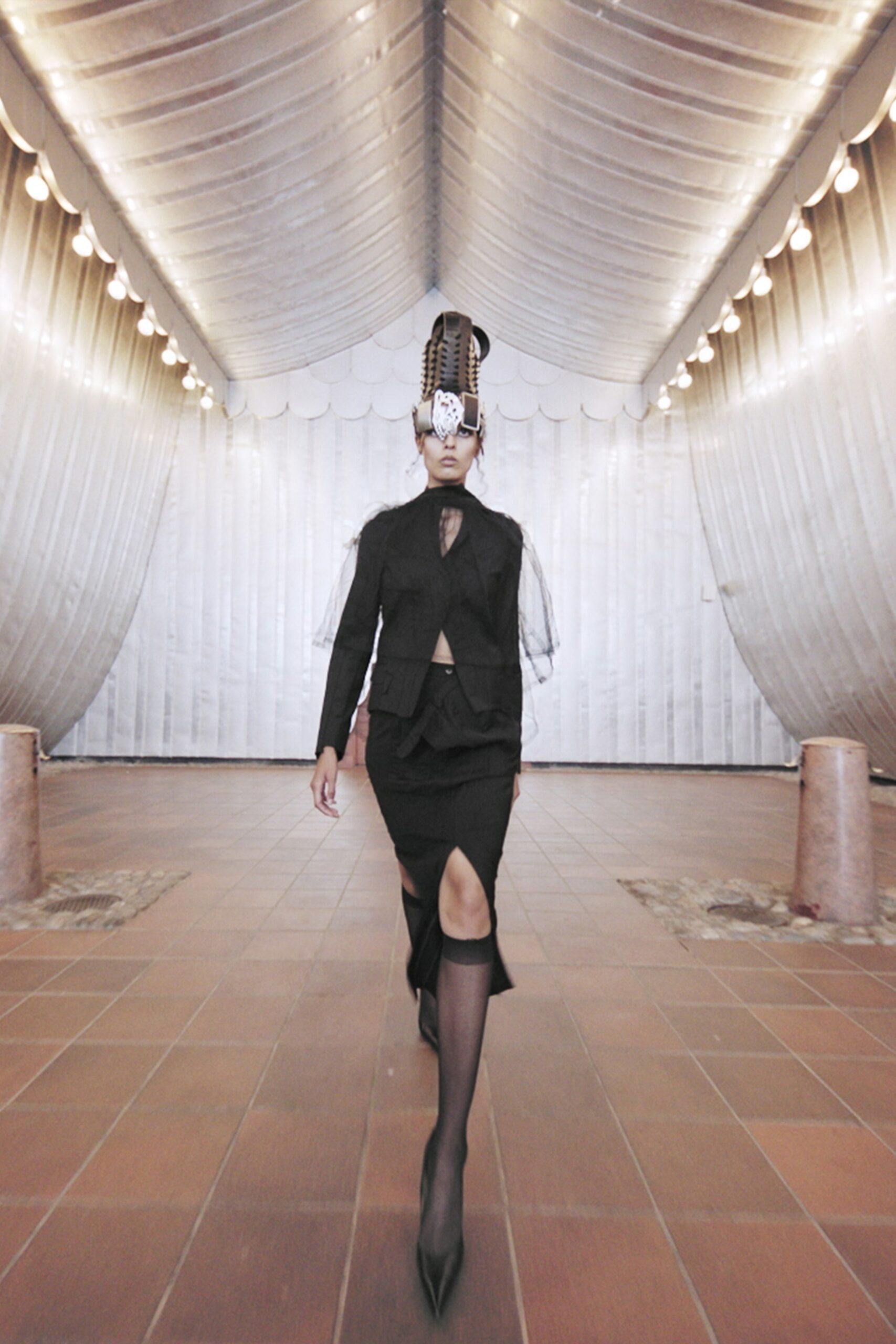 Hodakova S/S 22 Look 34