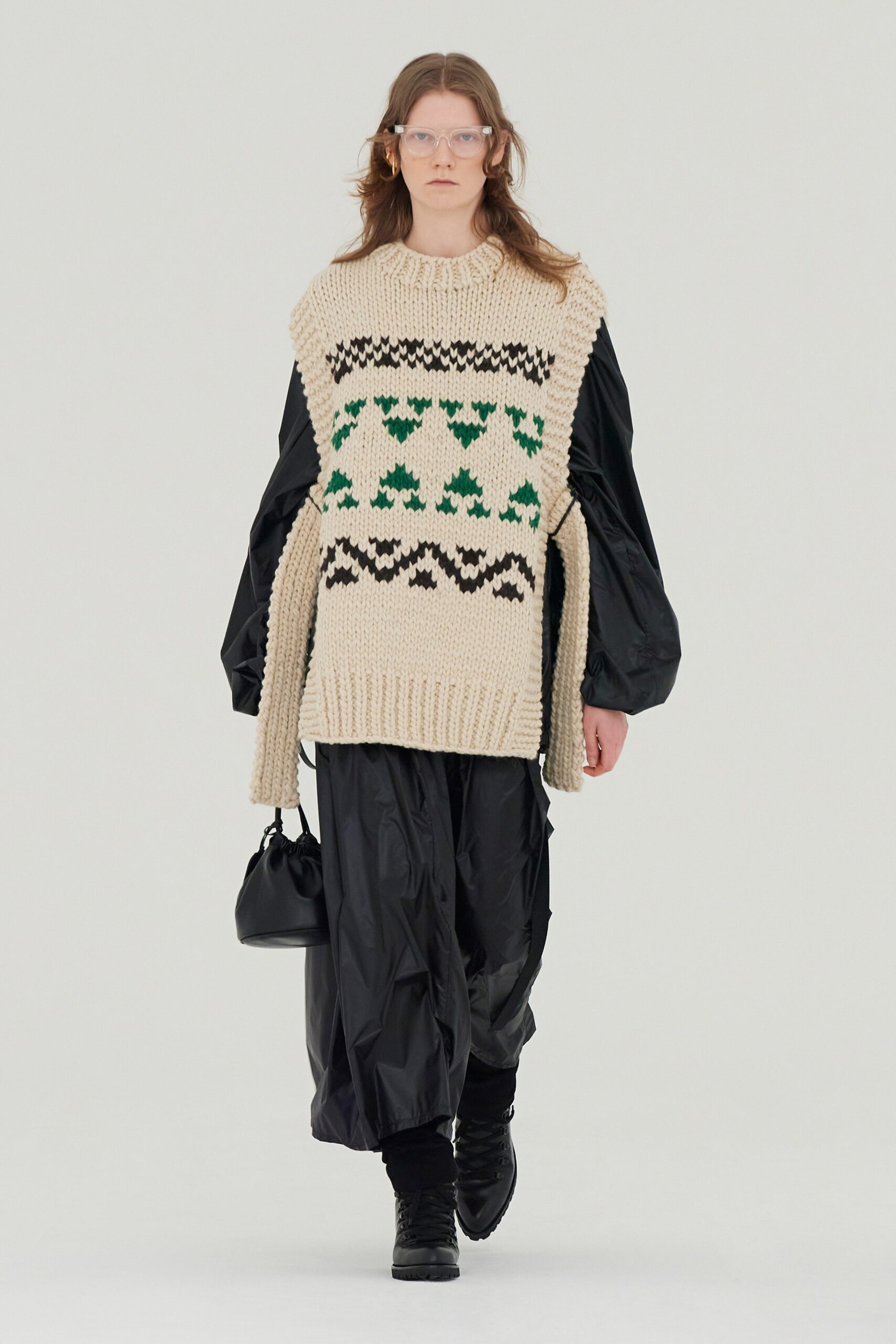 Hyke Tokyo F/W 21 Look 34