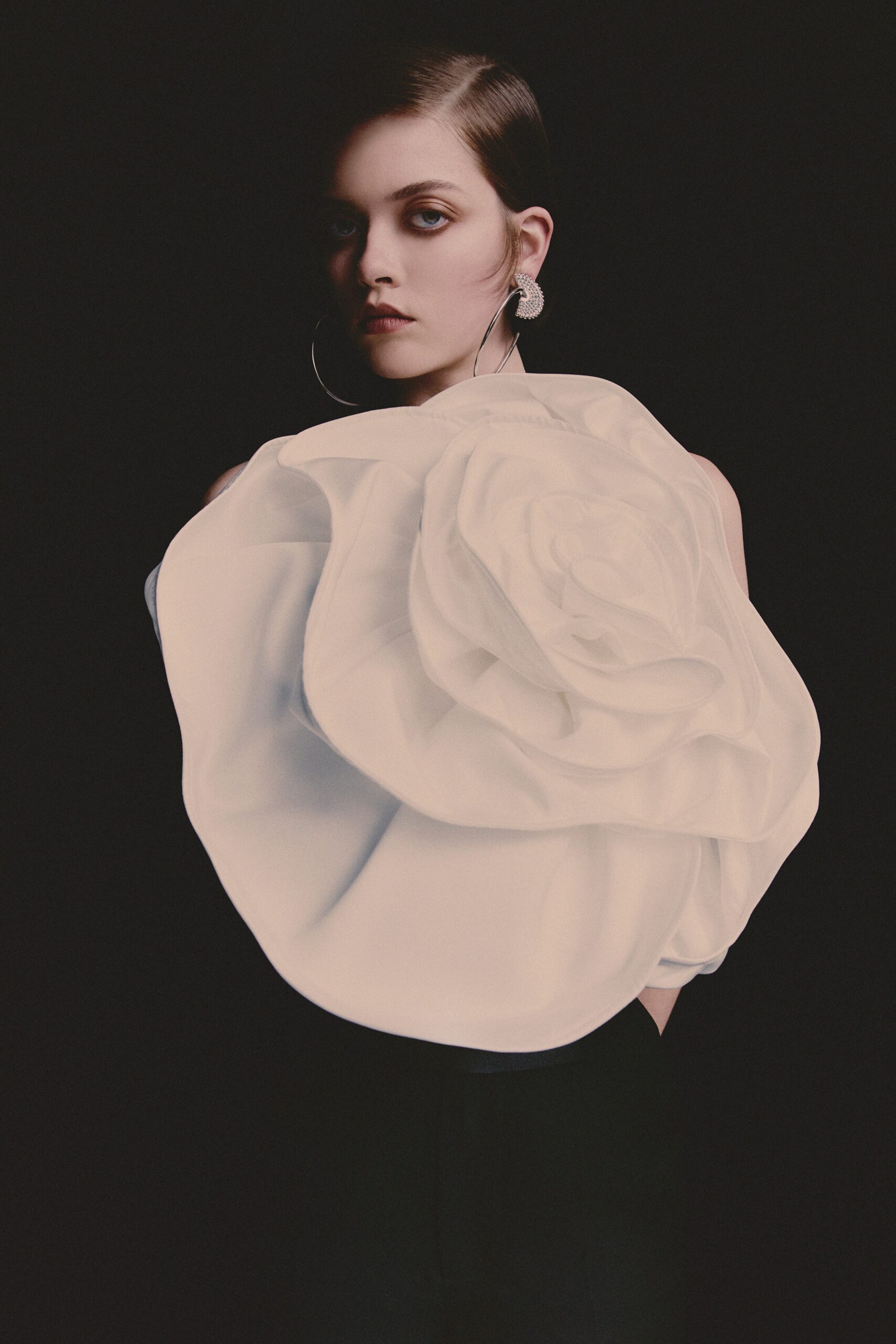 Huishan Zhang Resort 24 Look 34