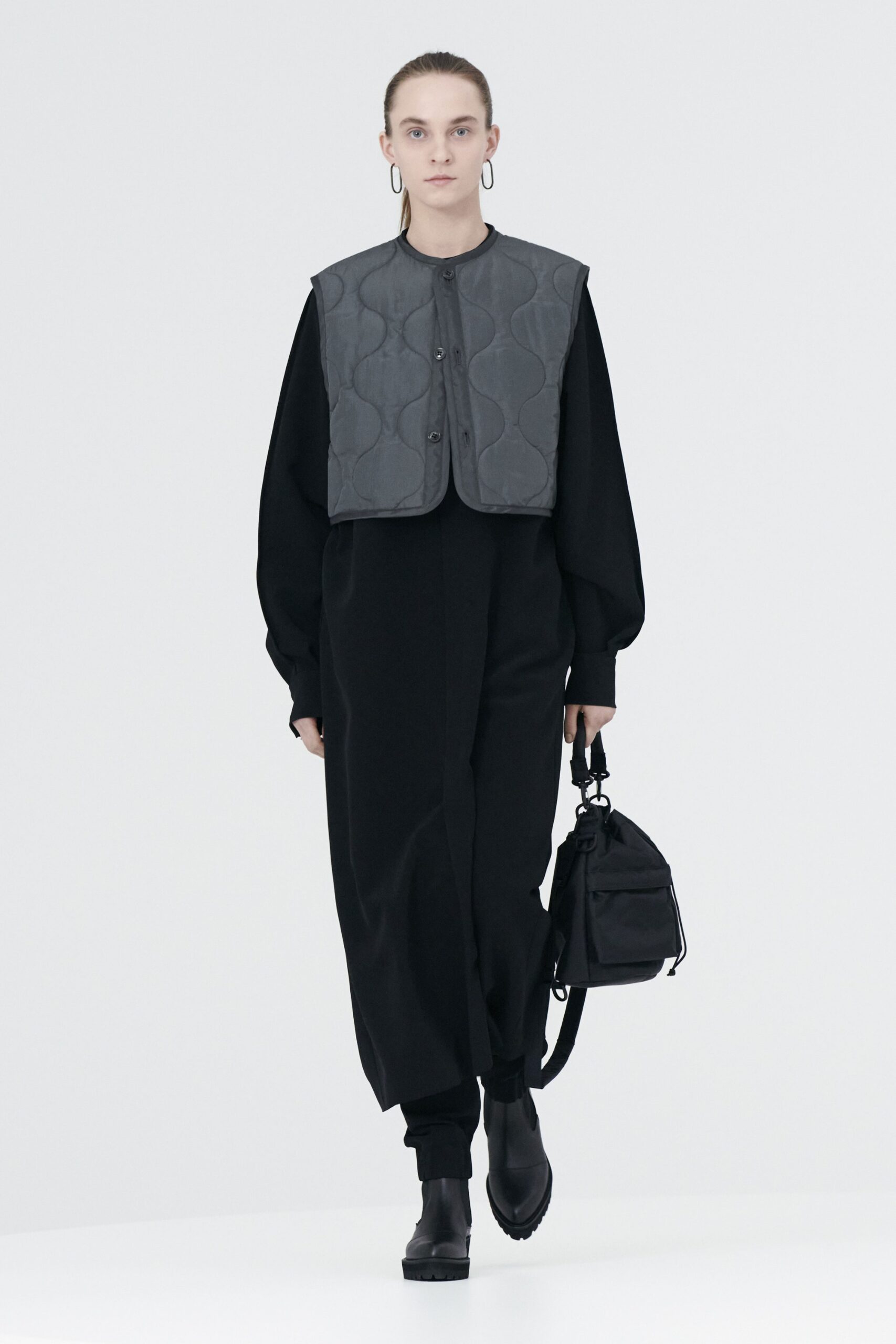 Hyke Tokyo F/W 22 Look 34
