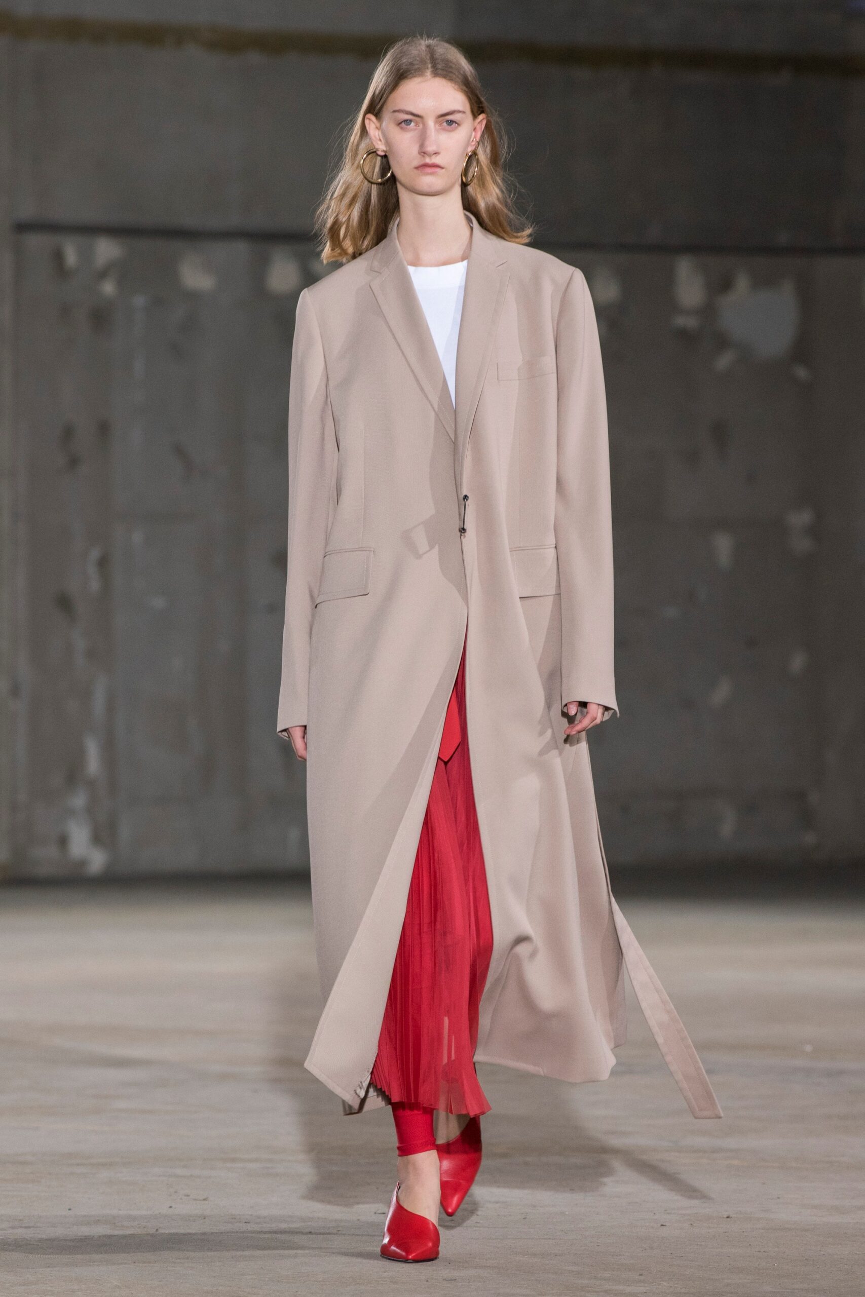 Hyke Tokyo S/S 19 Look 35
