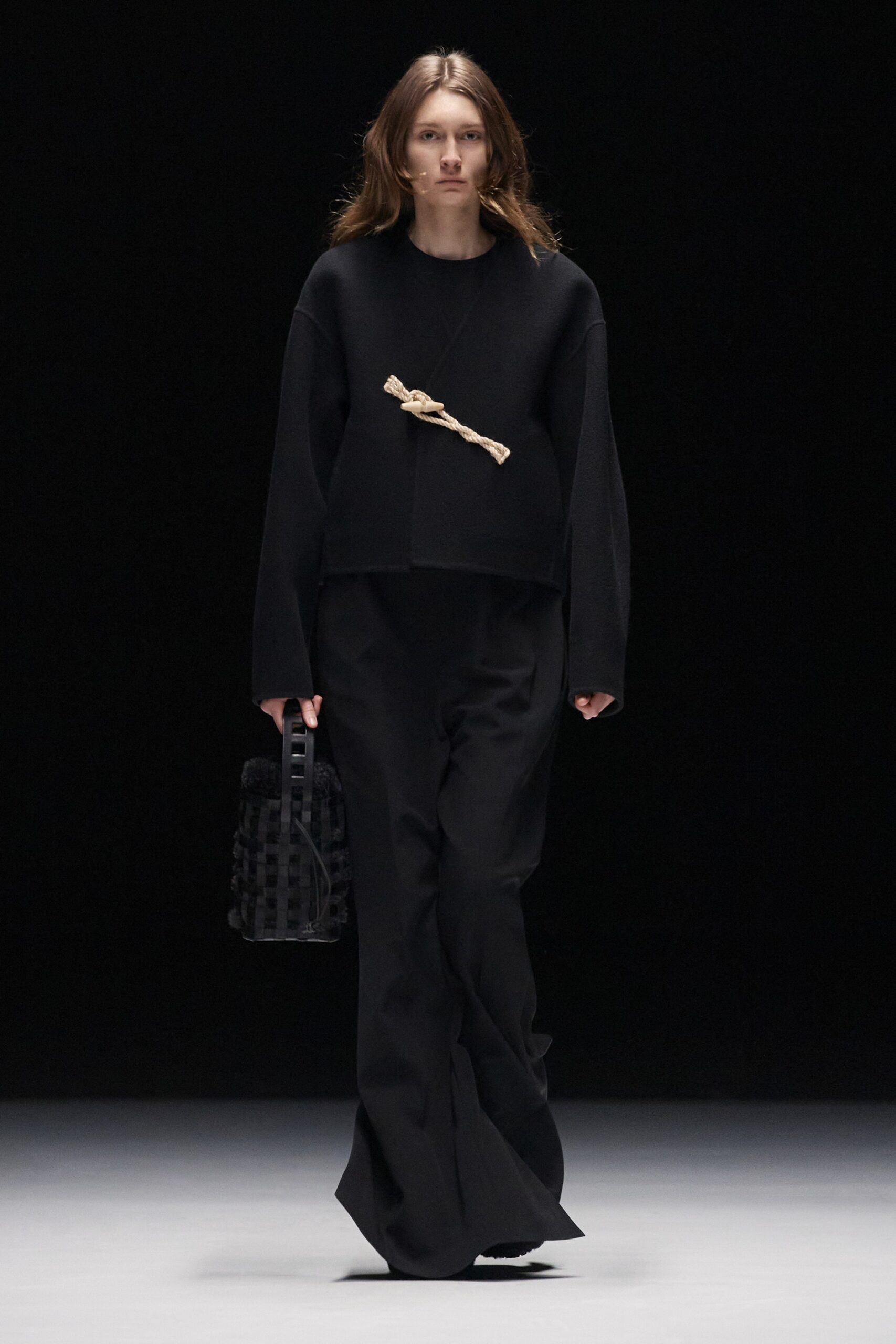 Hyke Tokyo F/W 23 Look 35