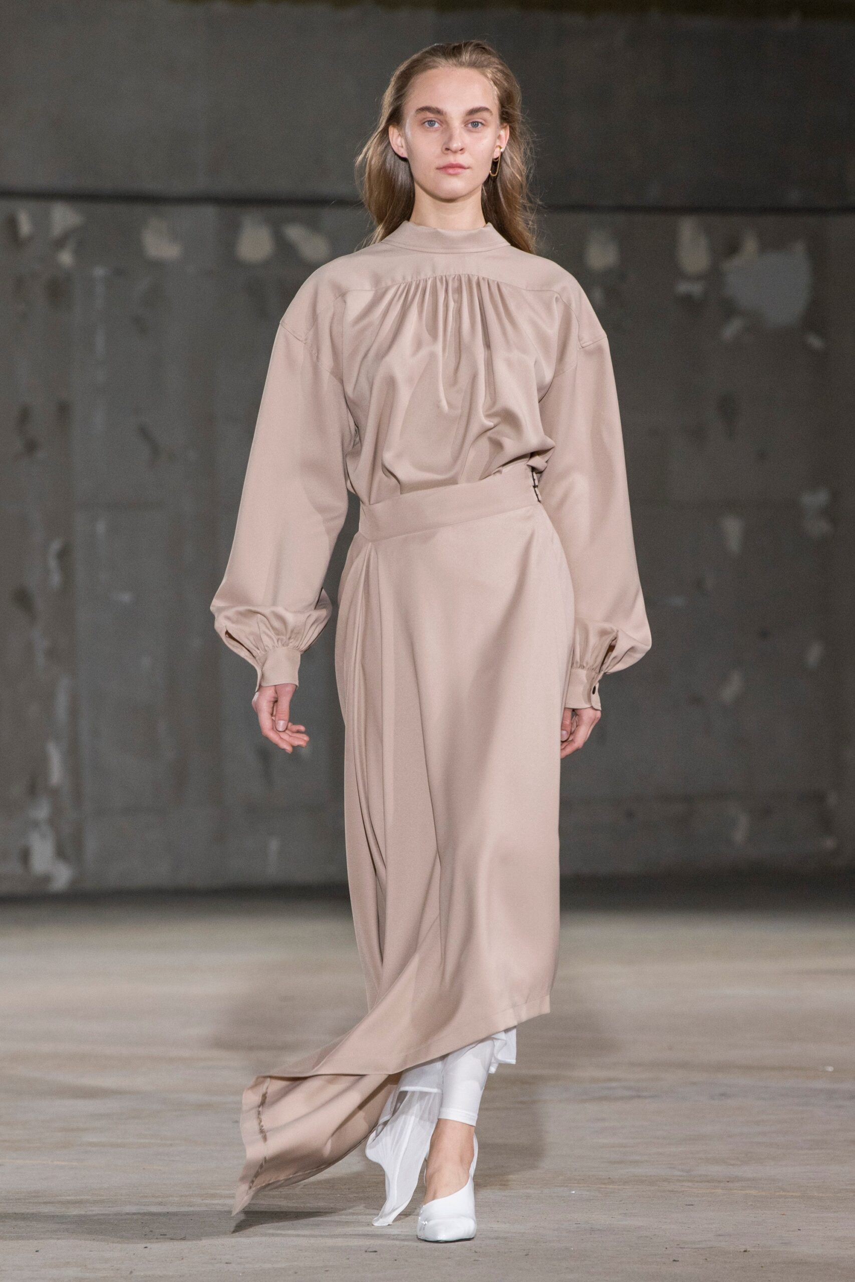 Hyke Tokyo S/S 19 Look 36