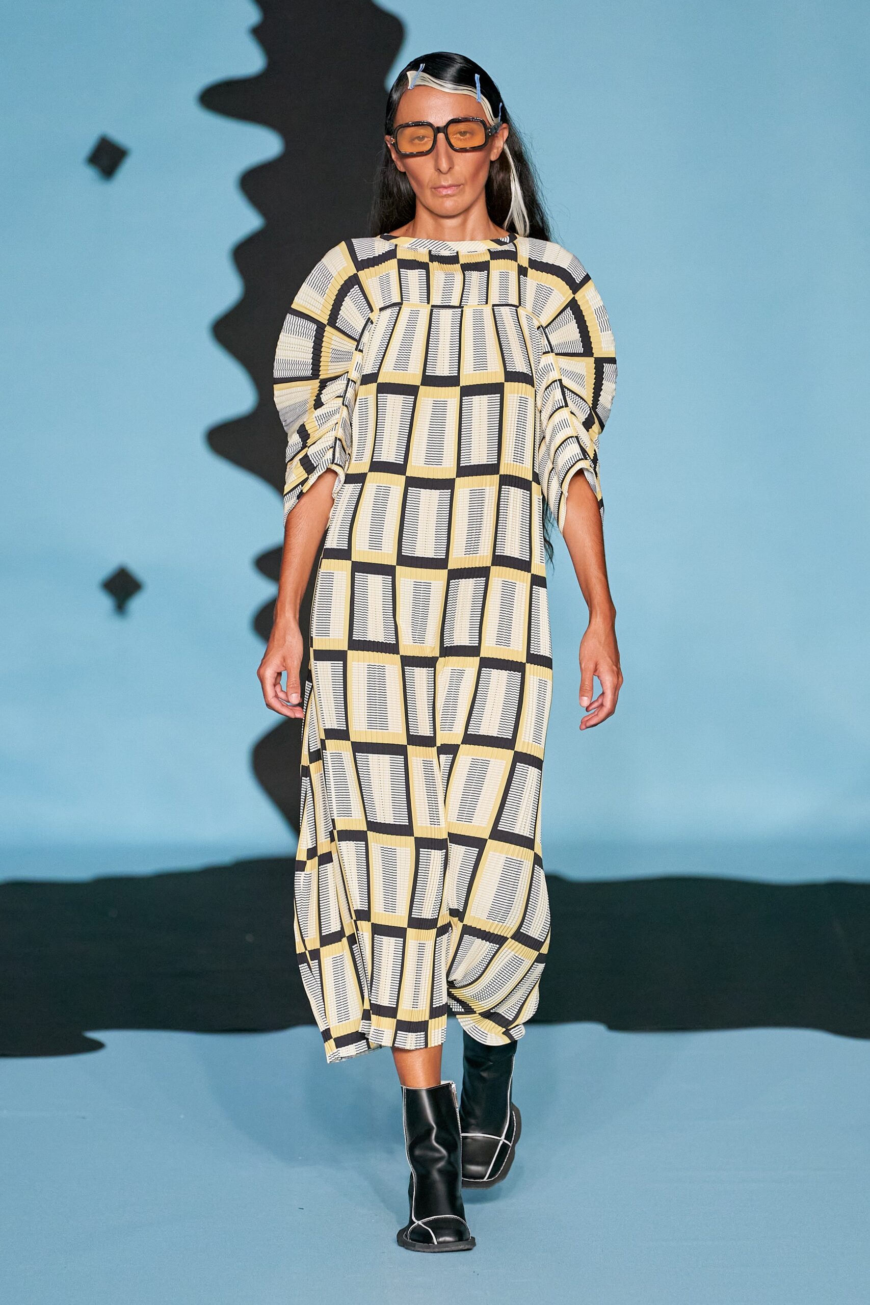 Henrik Vibskov Copenhagen S/S 23 Look 36