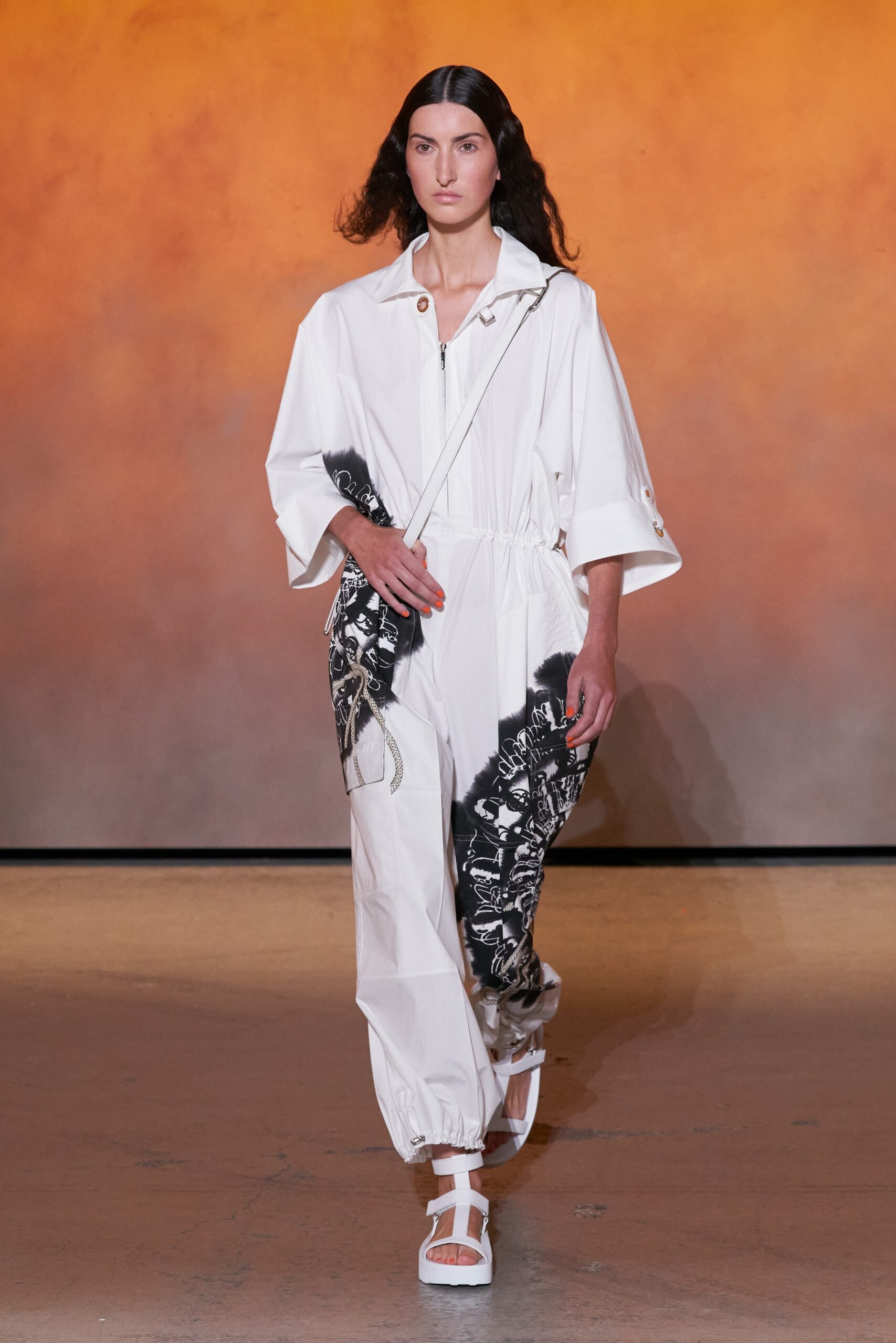 Hermès S/S 22 Look 37