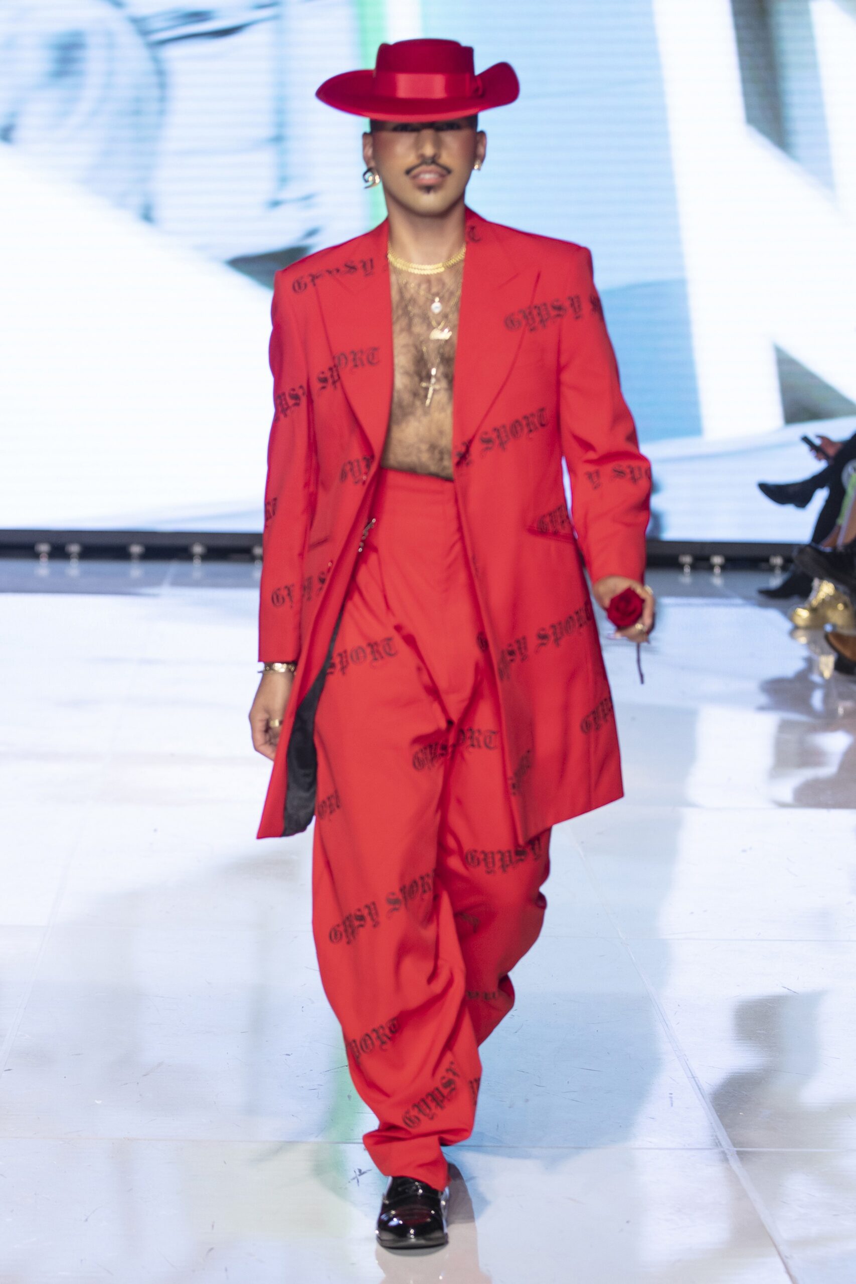 Gypsy Sport S/S 22 Look 38