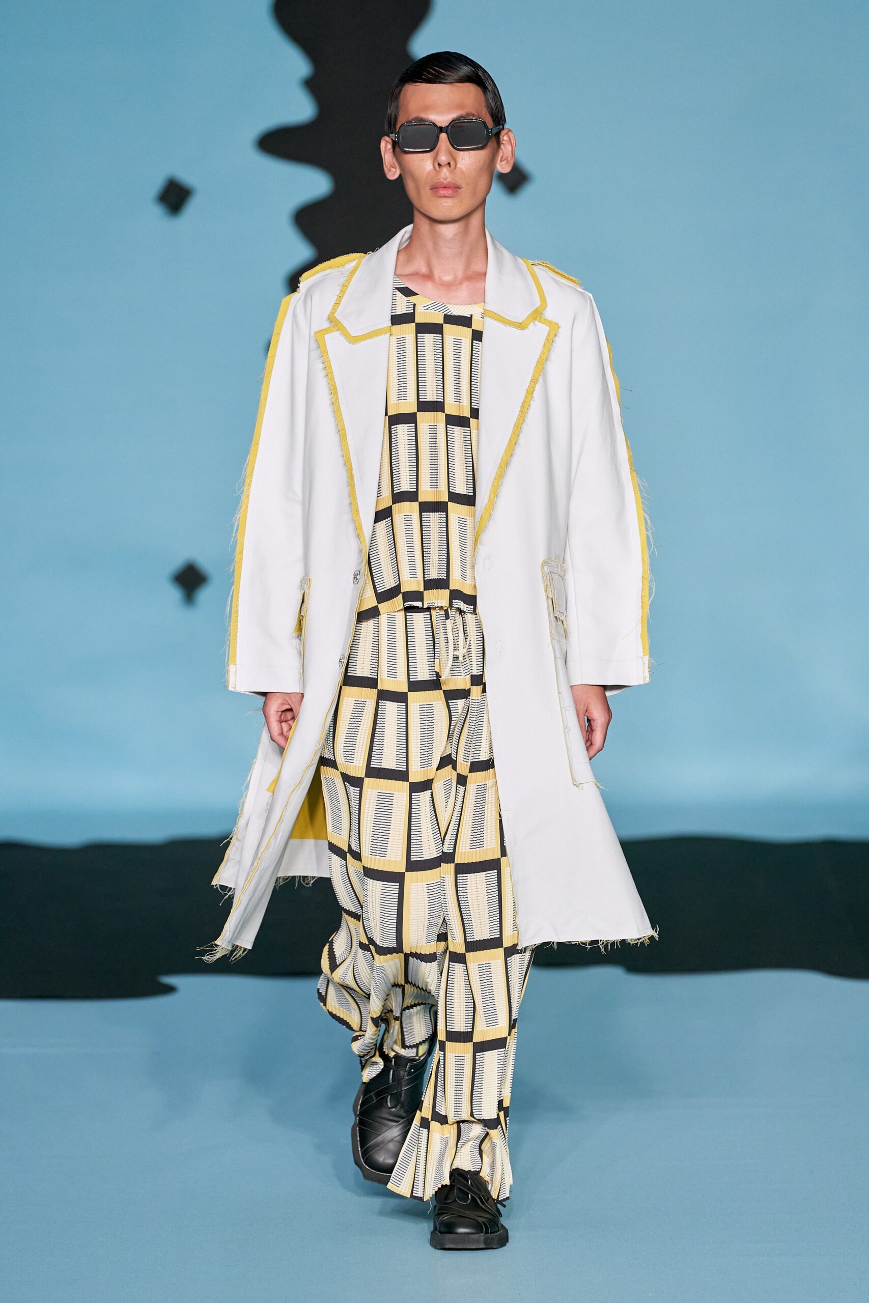 Henrik Vibskov Copenhagen S/S 23 Look 38