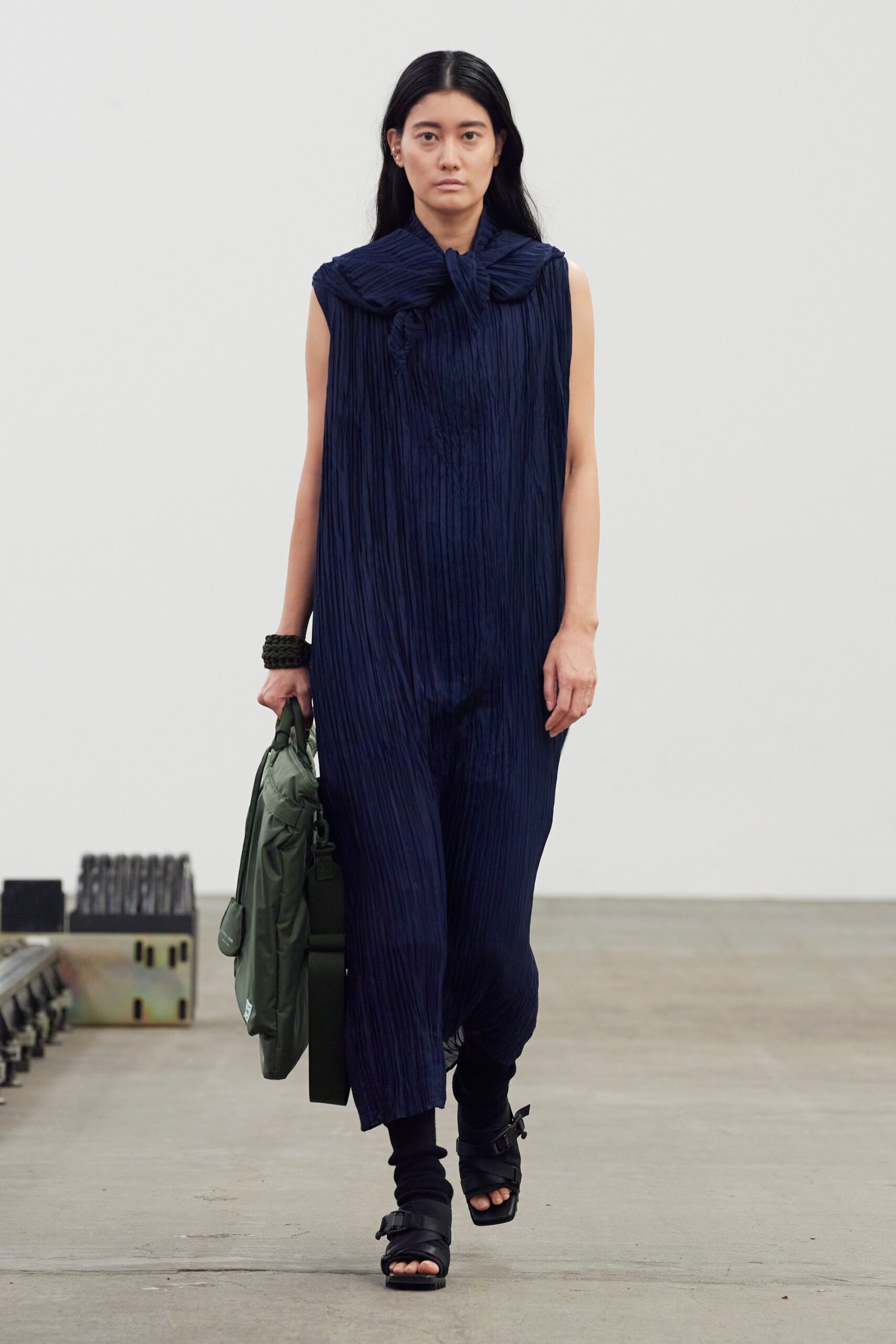 Hyke Tokyo S/S 22 Look 39