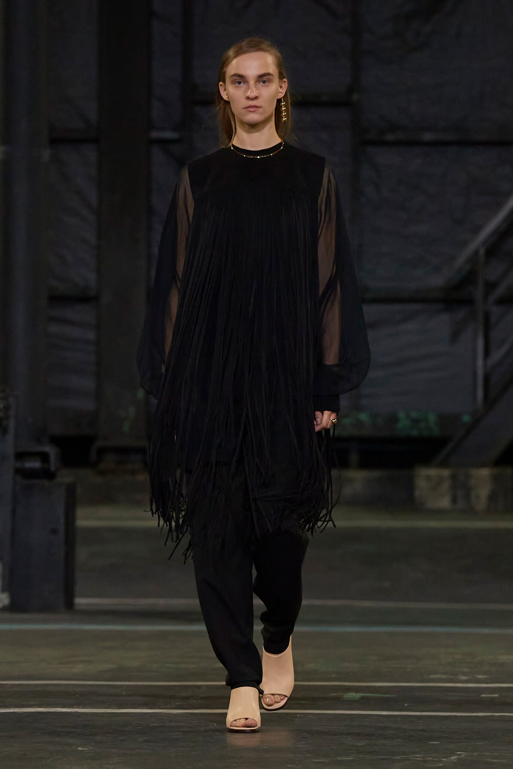 Hyke Tokyo S/S 21 Look 40