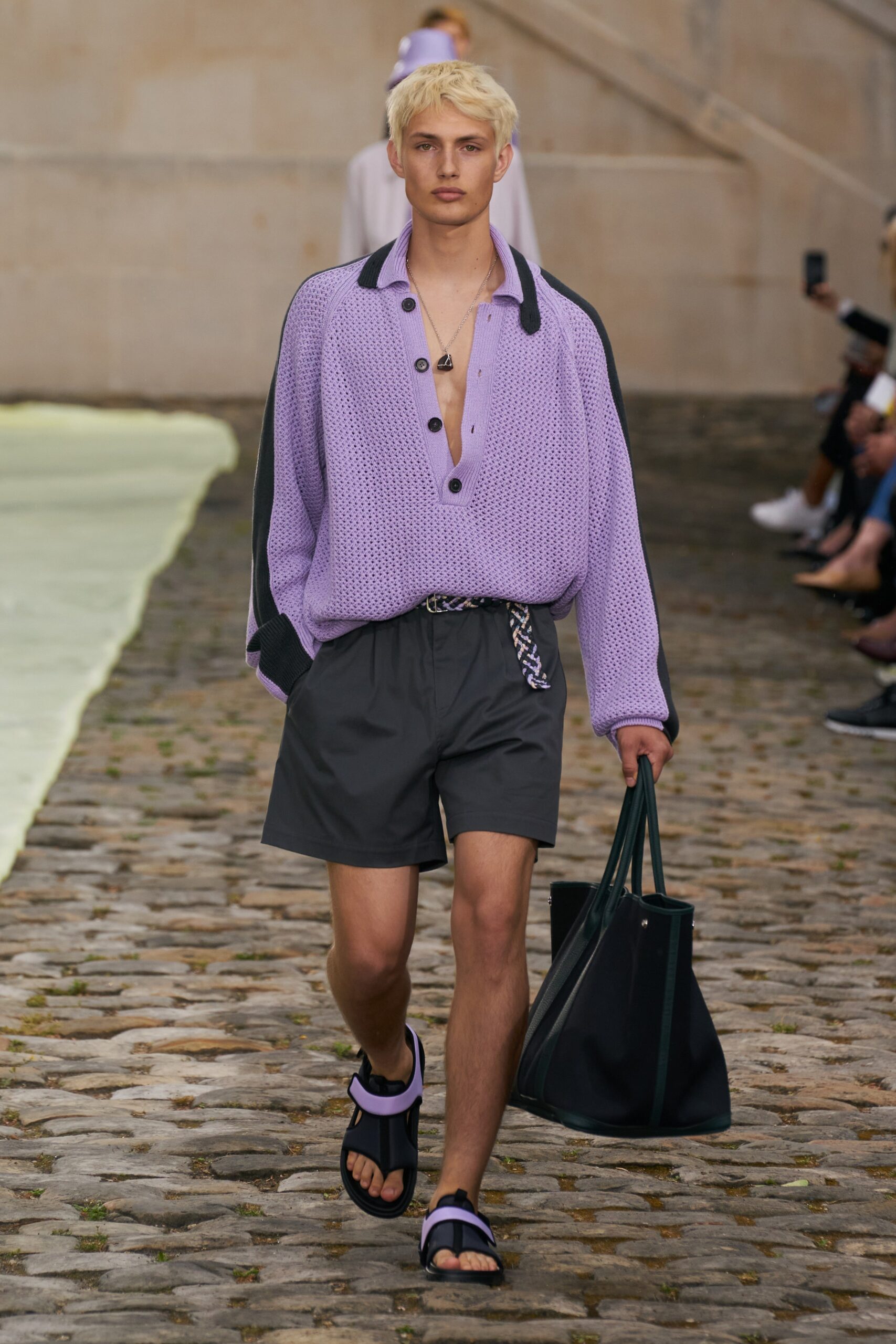 Hermès S/S 23 Menswear Look 40