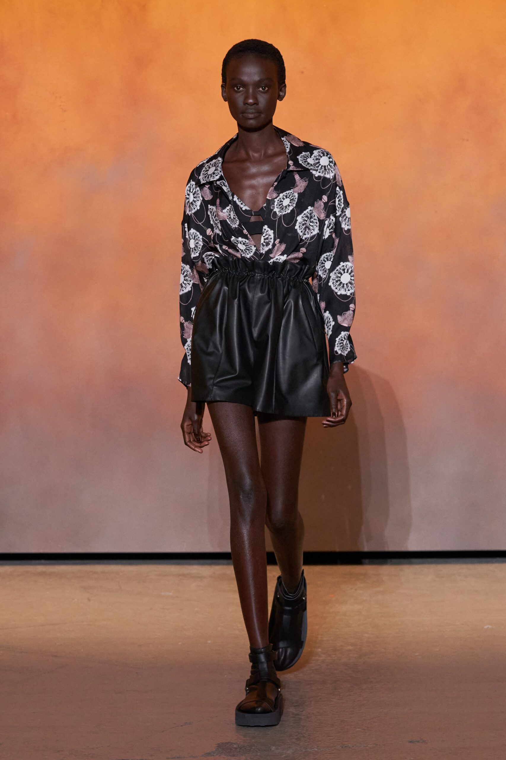 Hermès S/S 22 Look 41