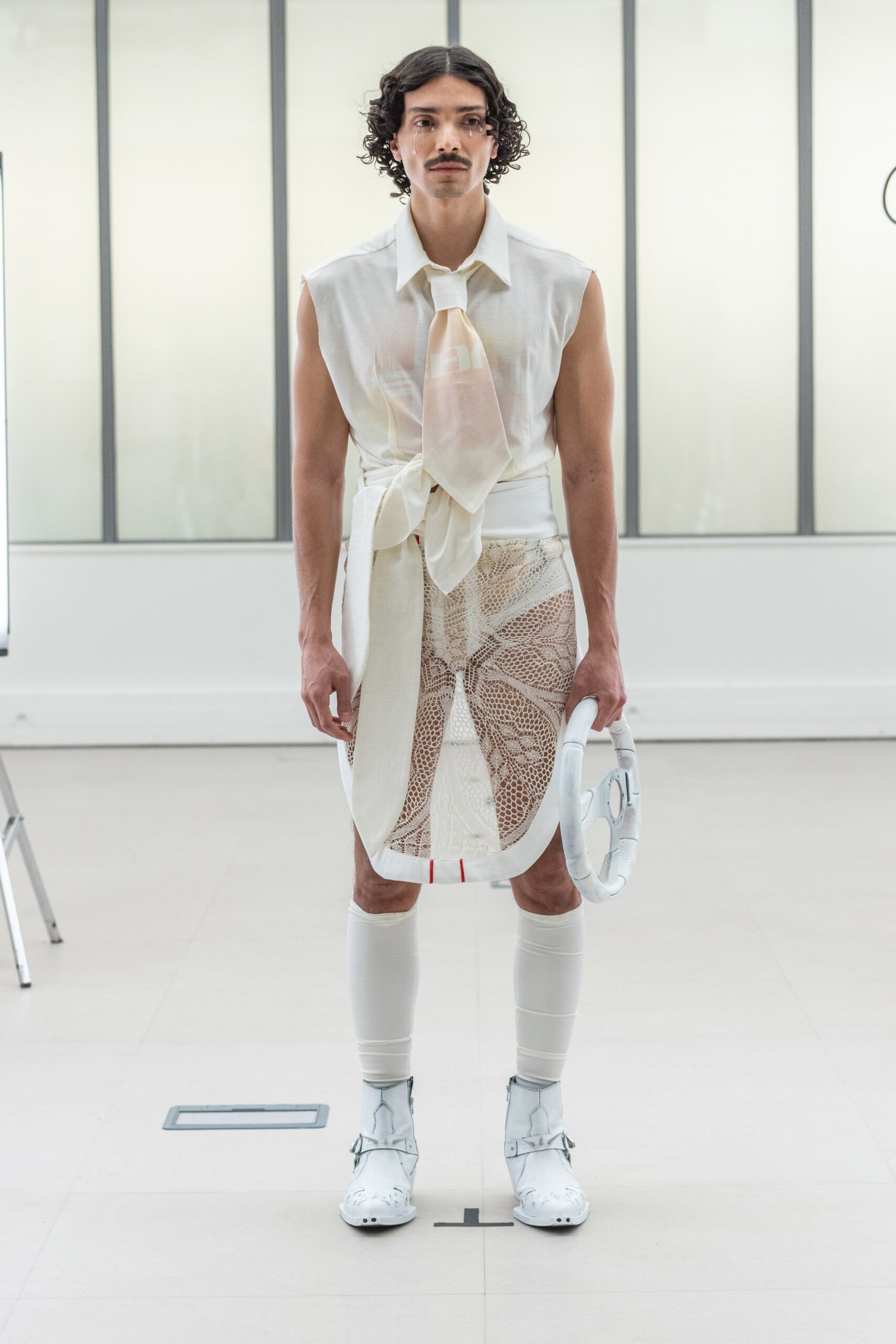 Institut Français de la Mode F/W 22 Look 41