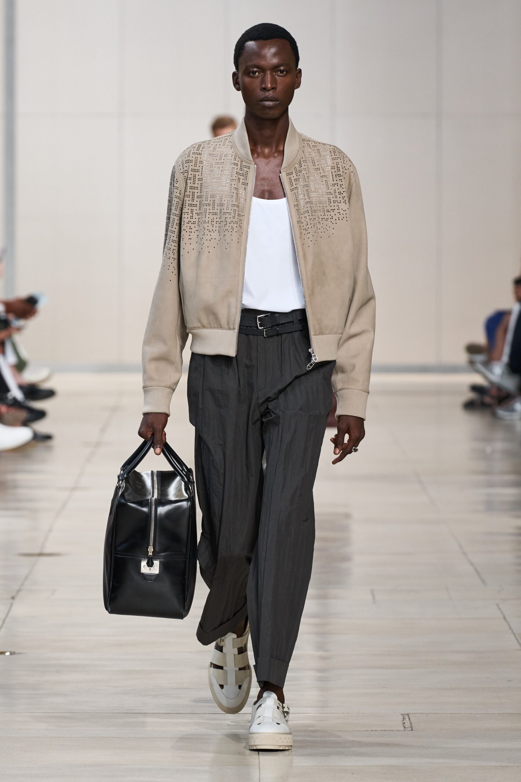 Hermès S/S 24 Menswear Look 42