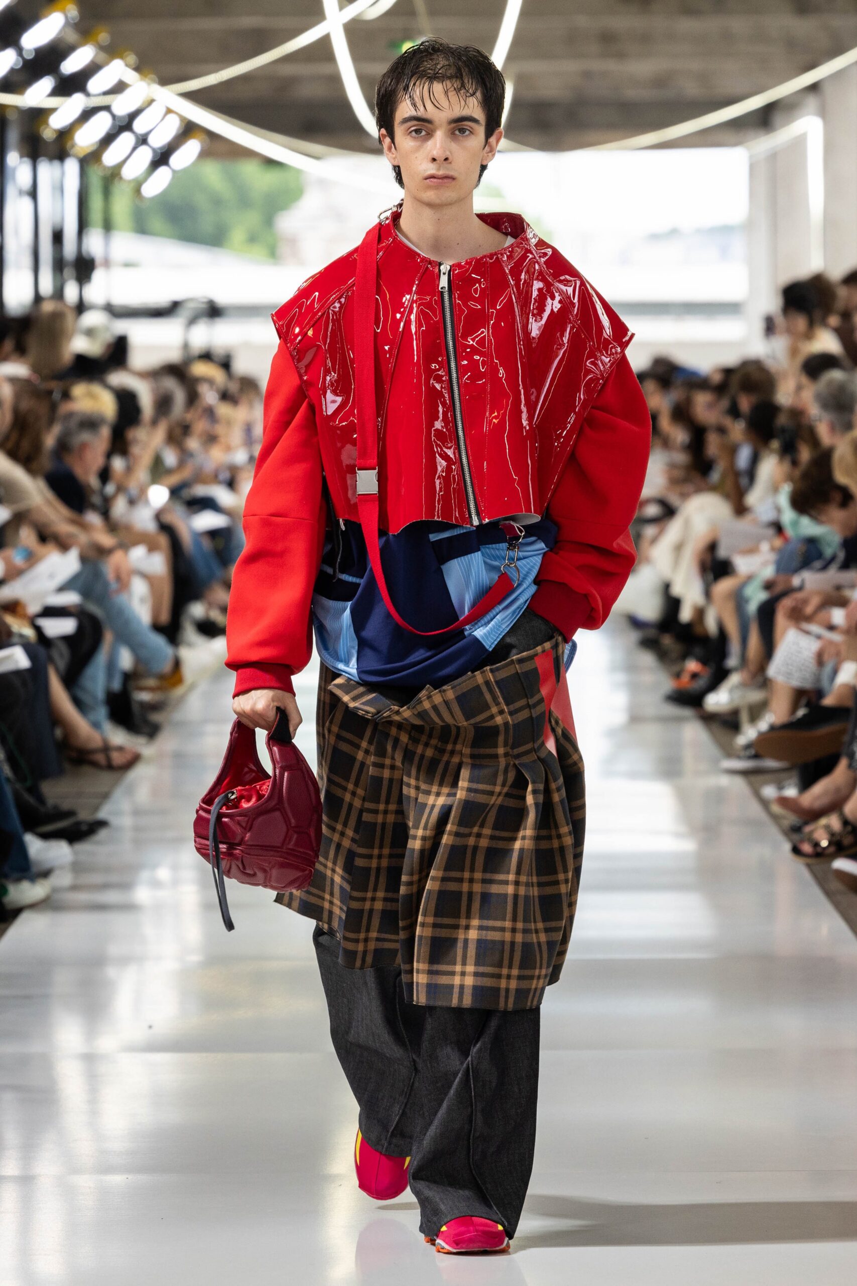 Institut Français de la Mode S/S 24 Look 43