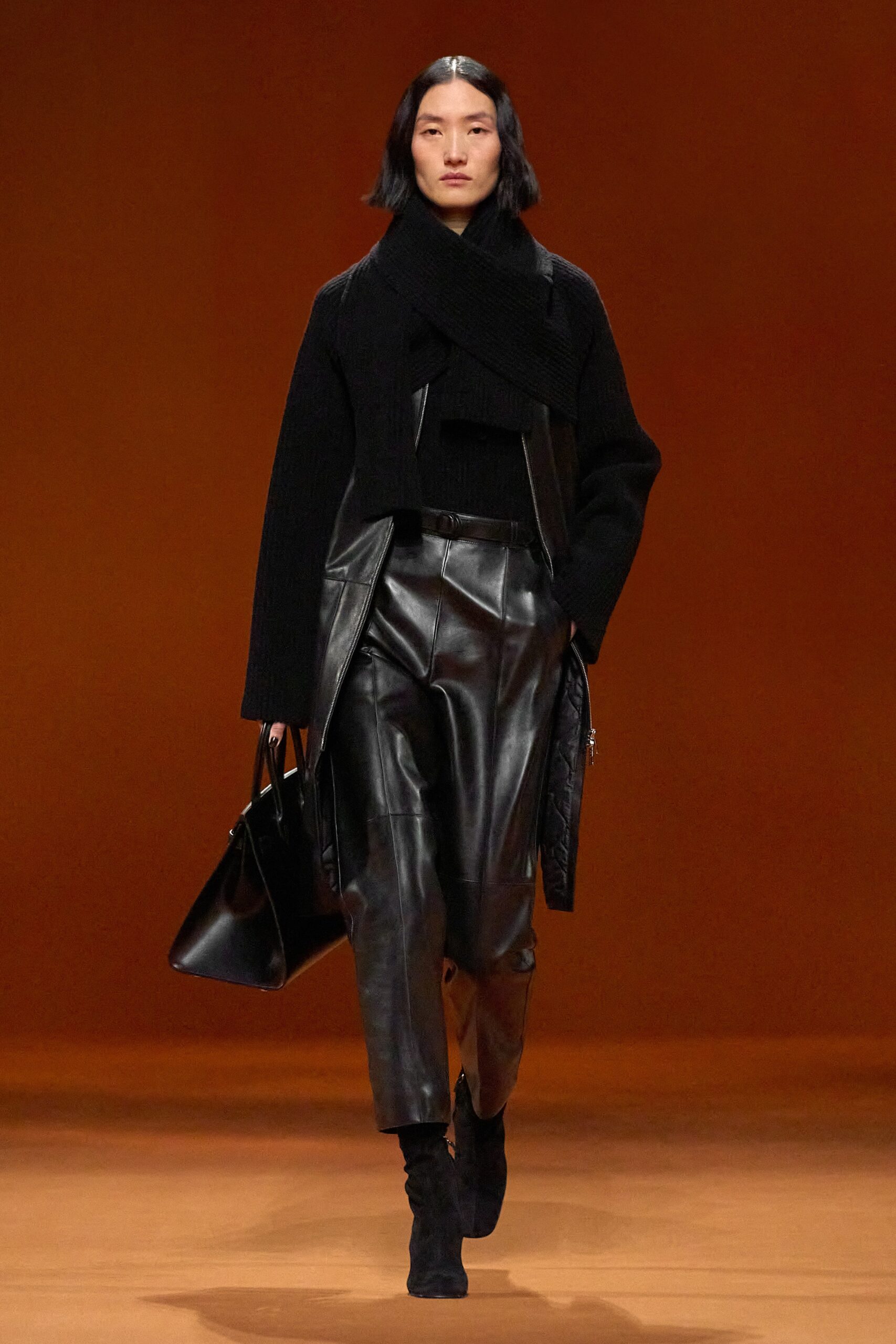 Hermès F/W 23 Look 44