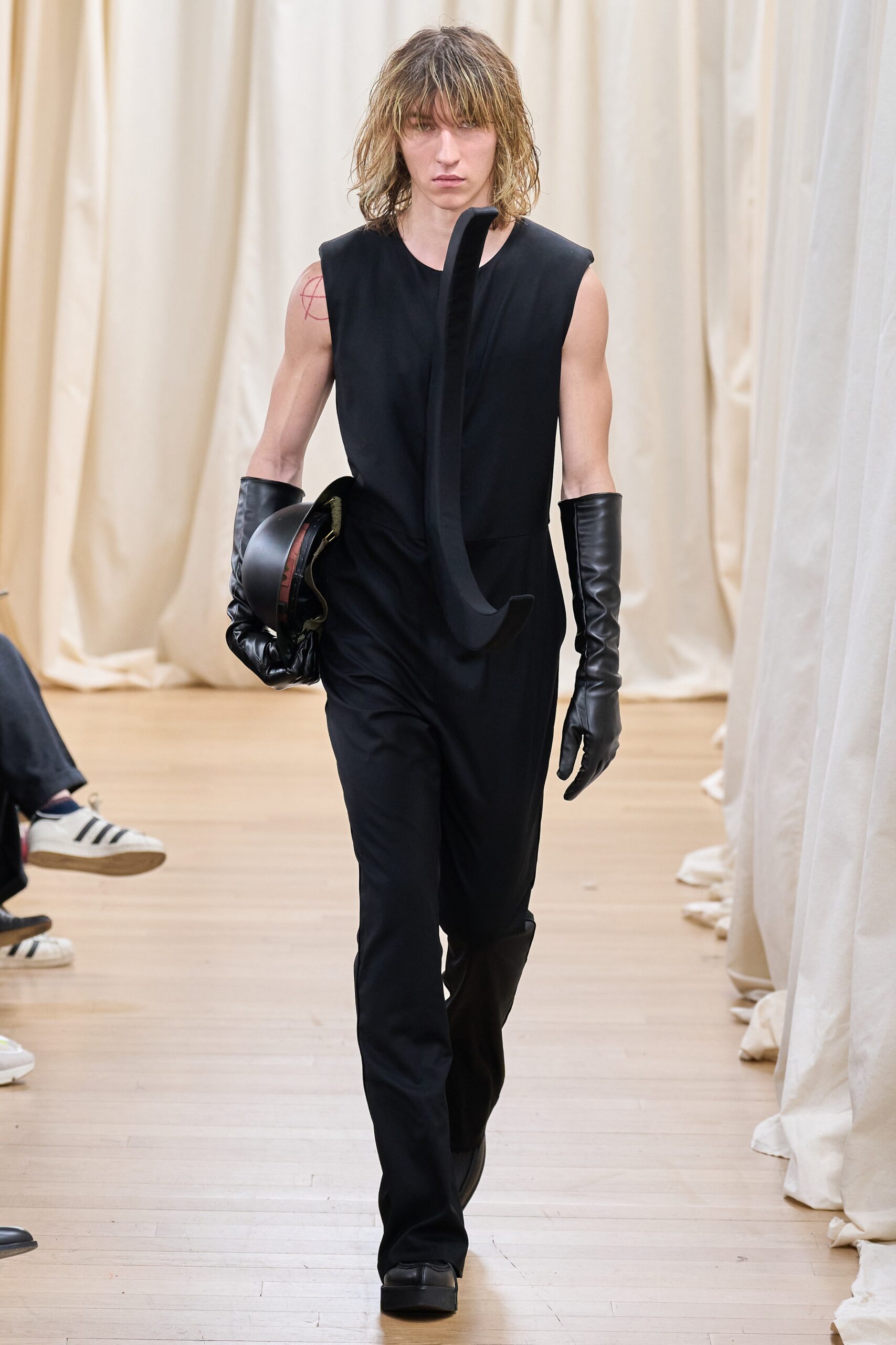 Institut Français de la Mode F/W 23 Look 45