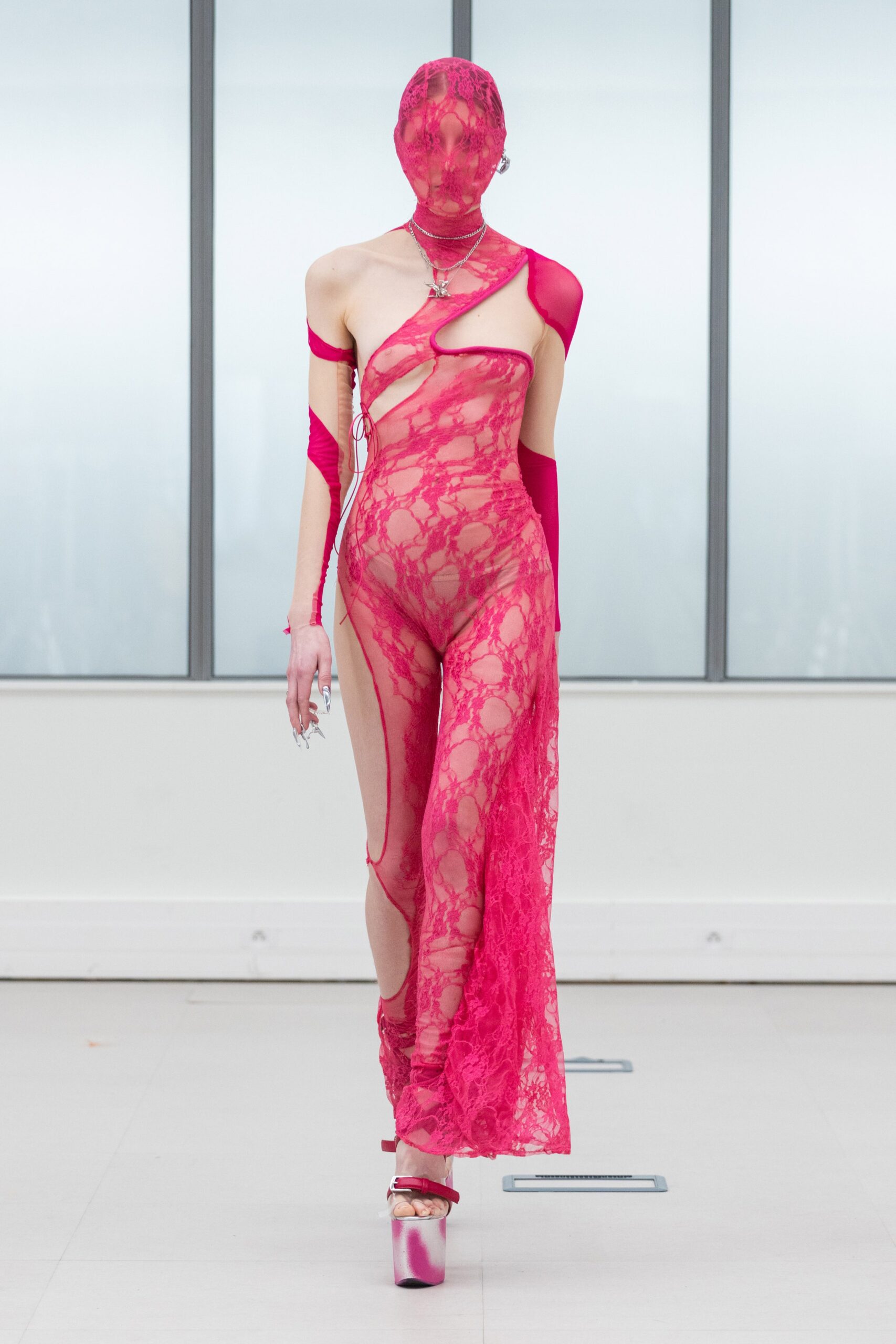Institut Français de la Mode F/W 22 Look 46