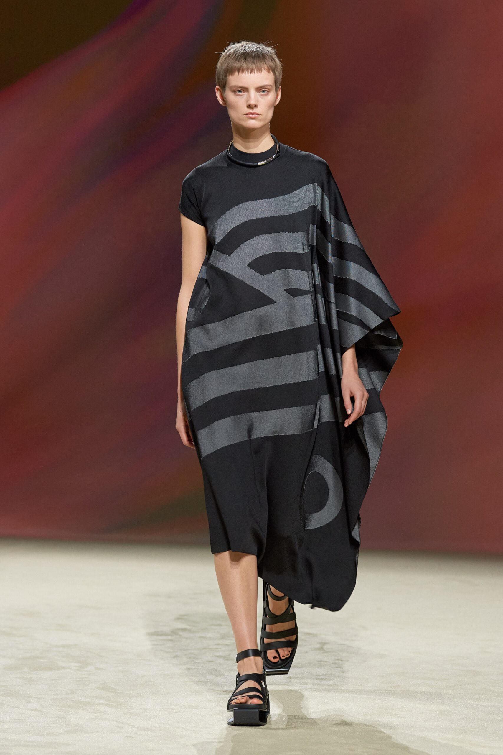 Hermès S/S 23 Look 52