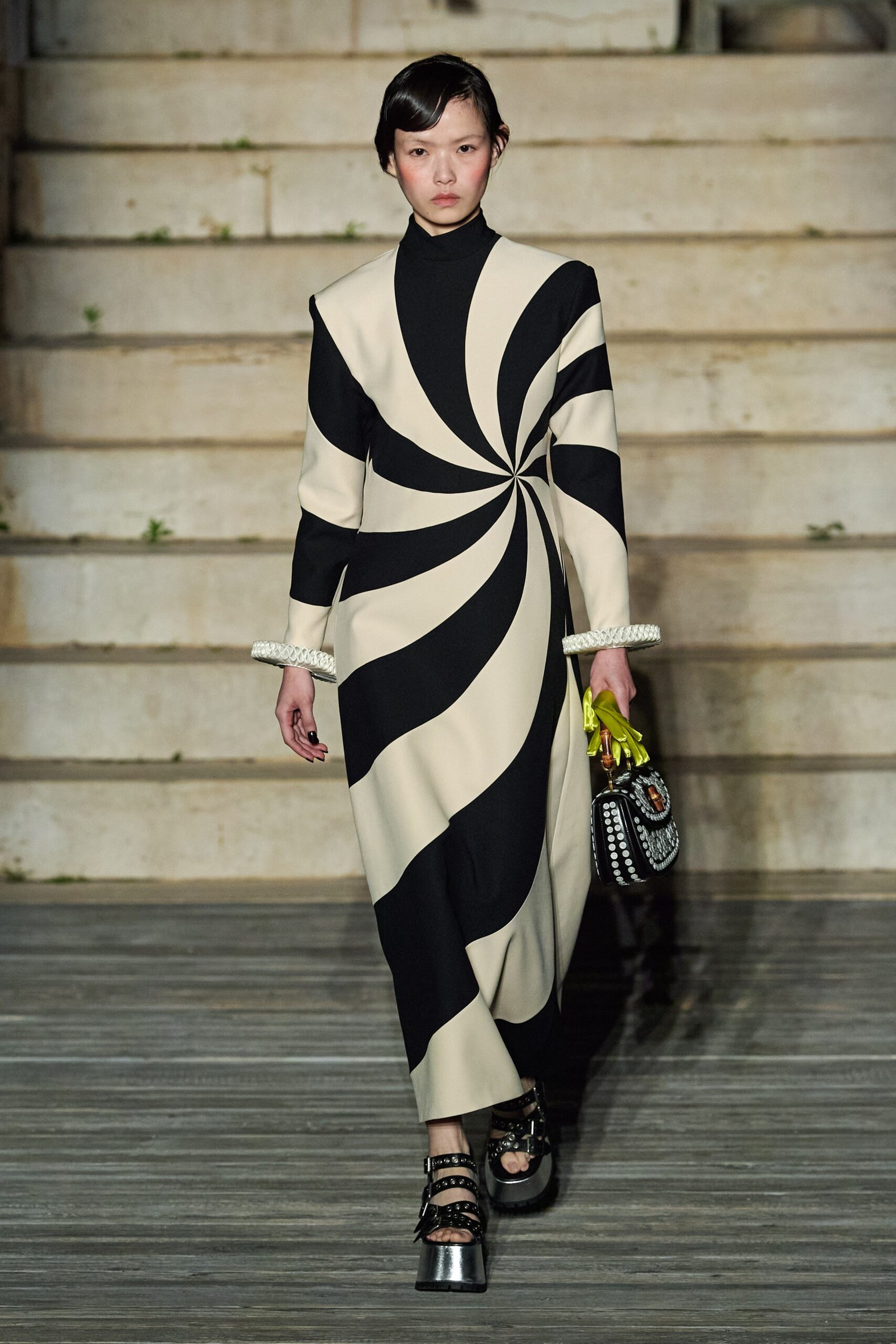 Gucci Resort 23 Look 53