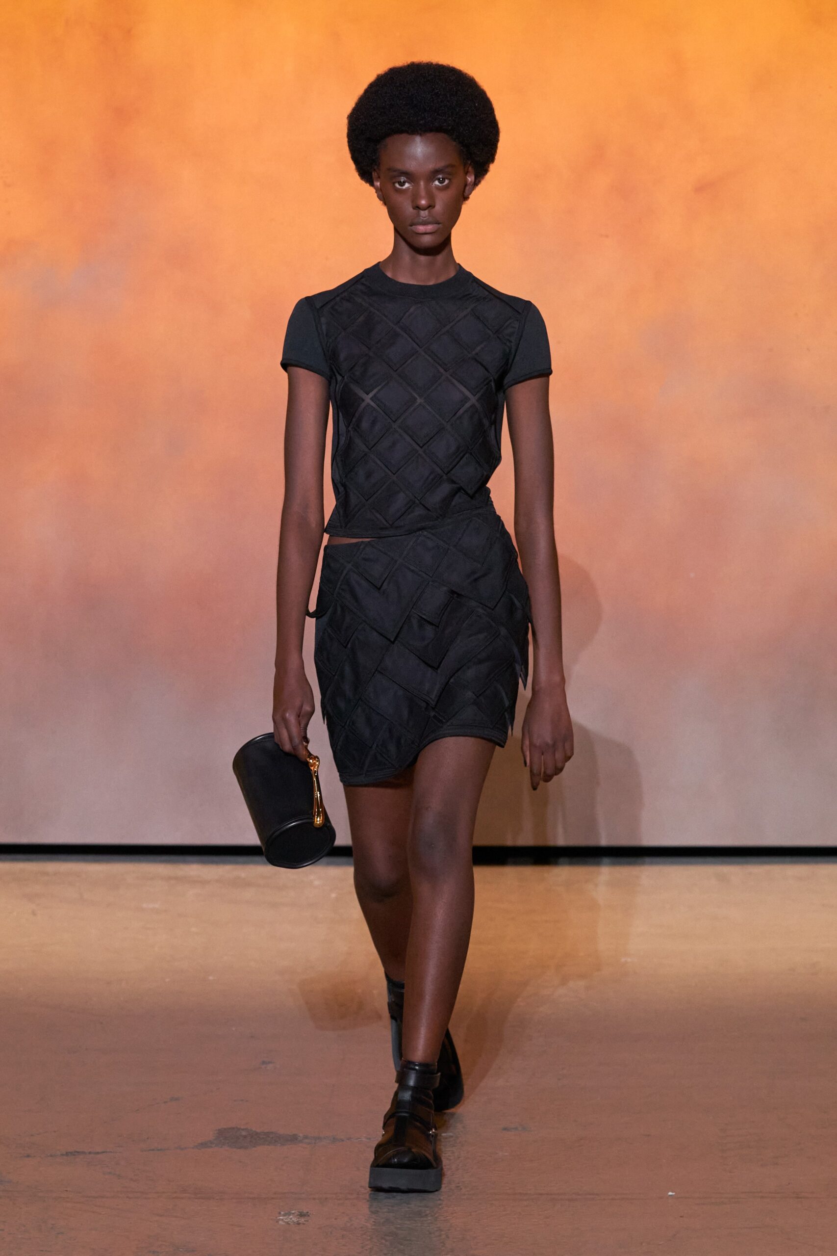 Hermès S/S 22 Look 54