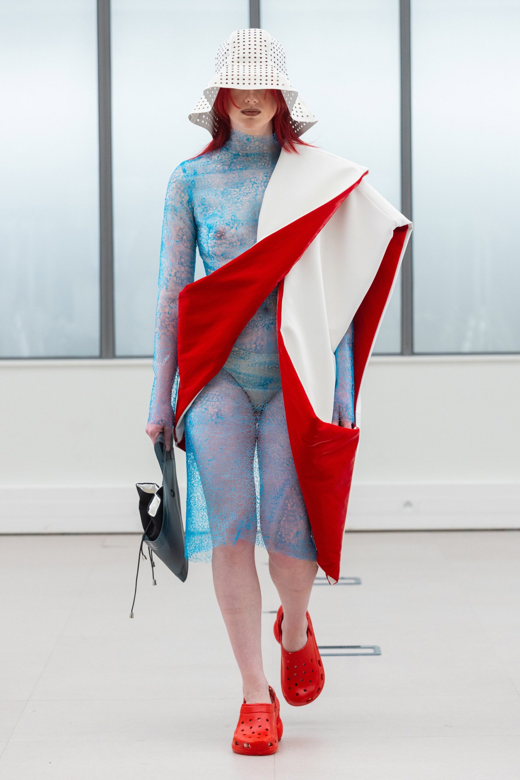 Institut Français de la Mode F/W 22 Look 56