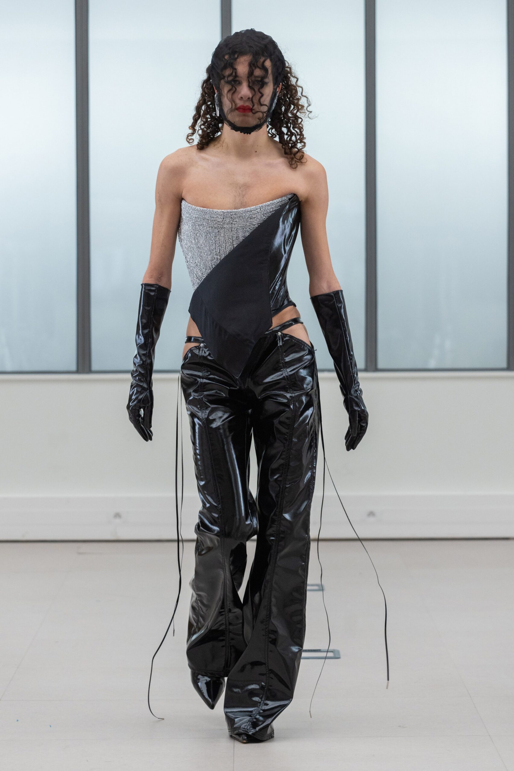 Institut Français de la Mode F/W 22 Look 57