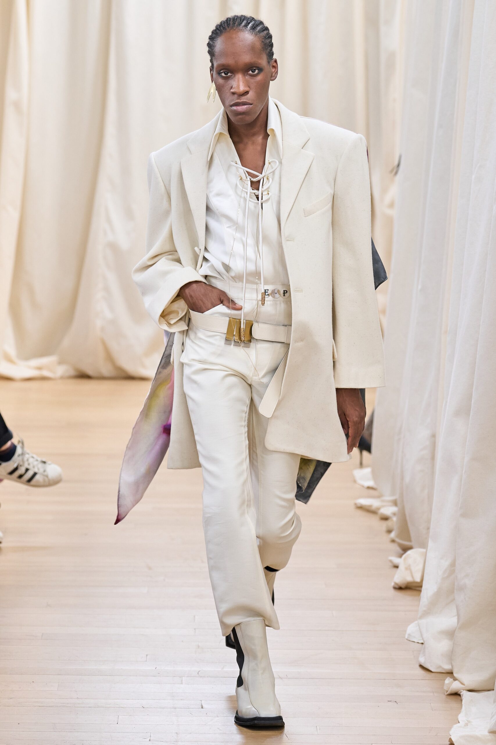 Institut Français de la Mode F/W 23 Look 57