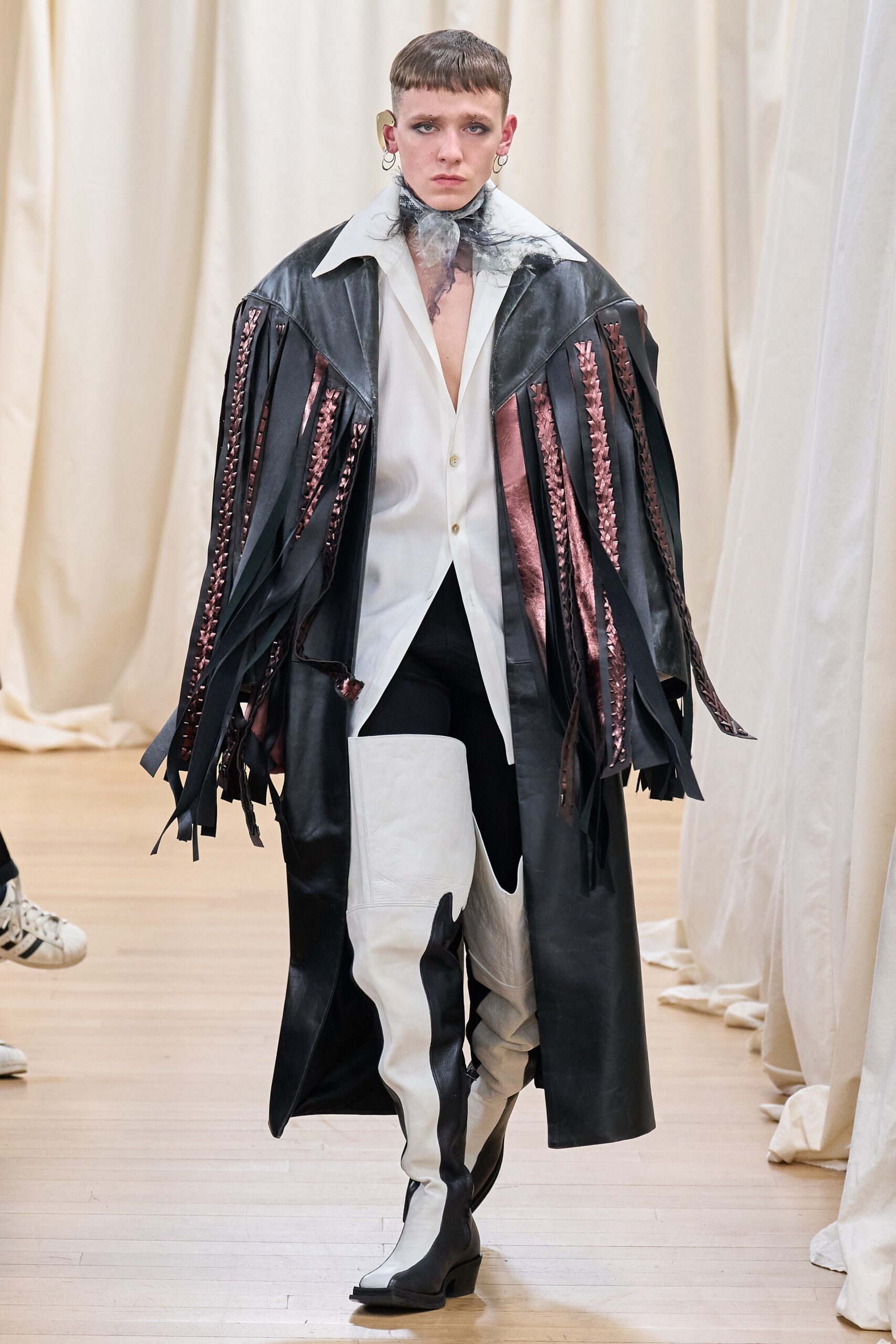 Institut Français de la Mode F/W 23 Look 60