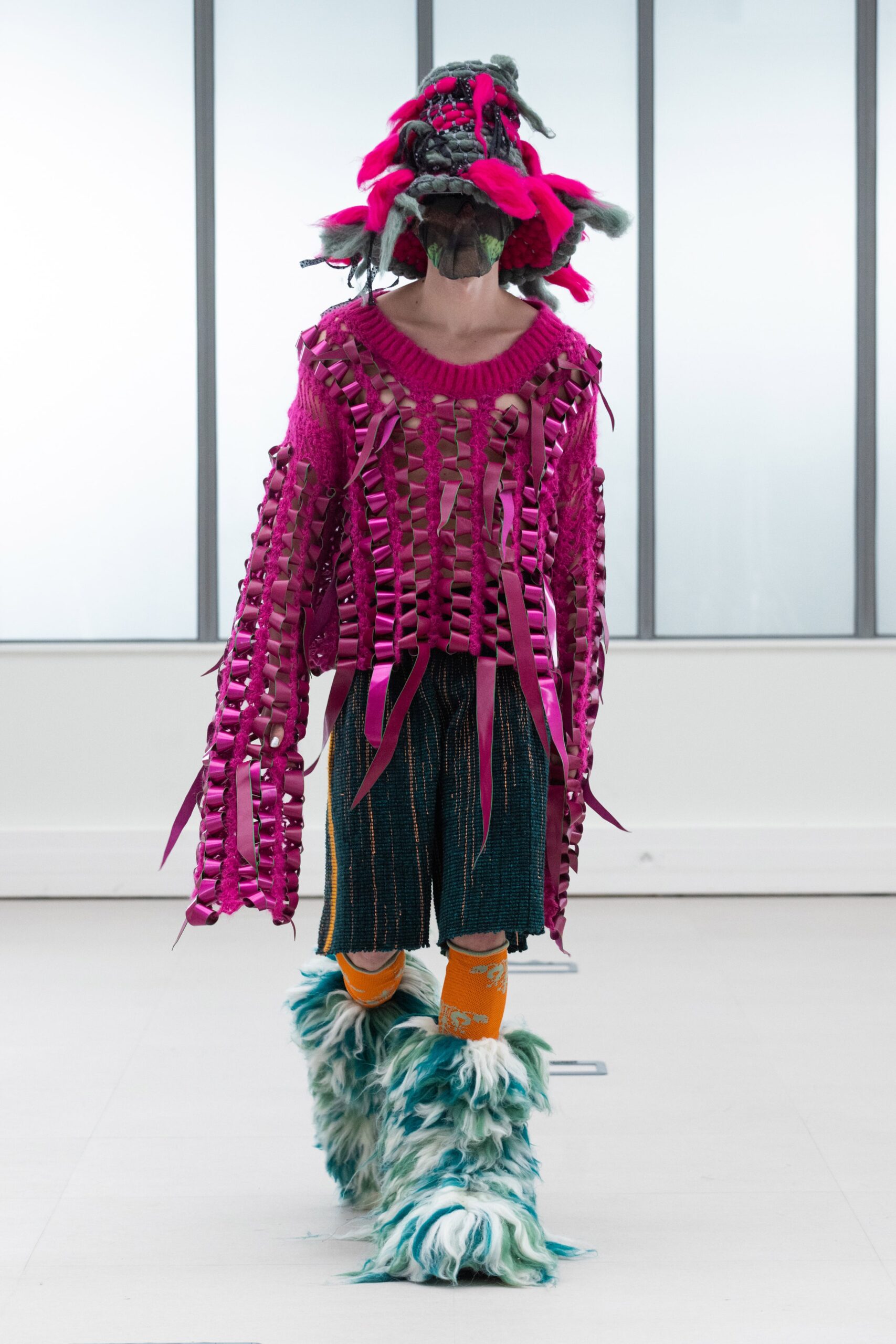 Institut Français de la Mode F/W 22 Look 77
