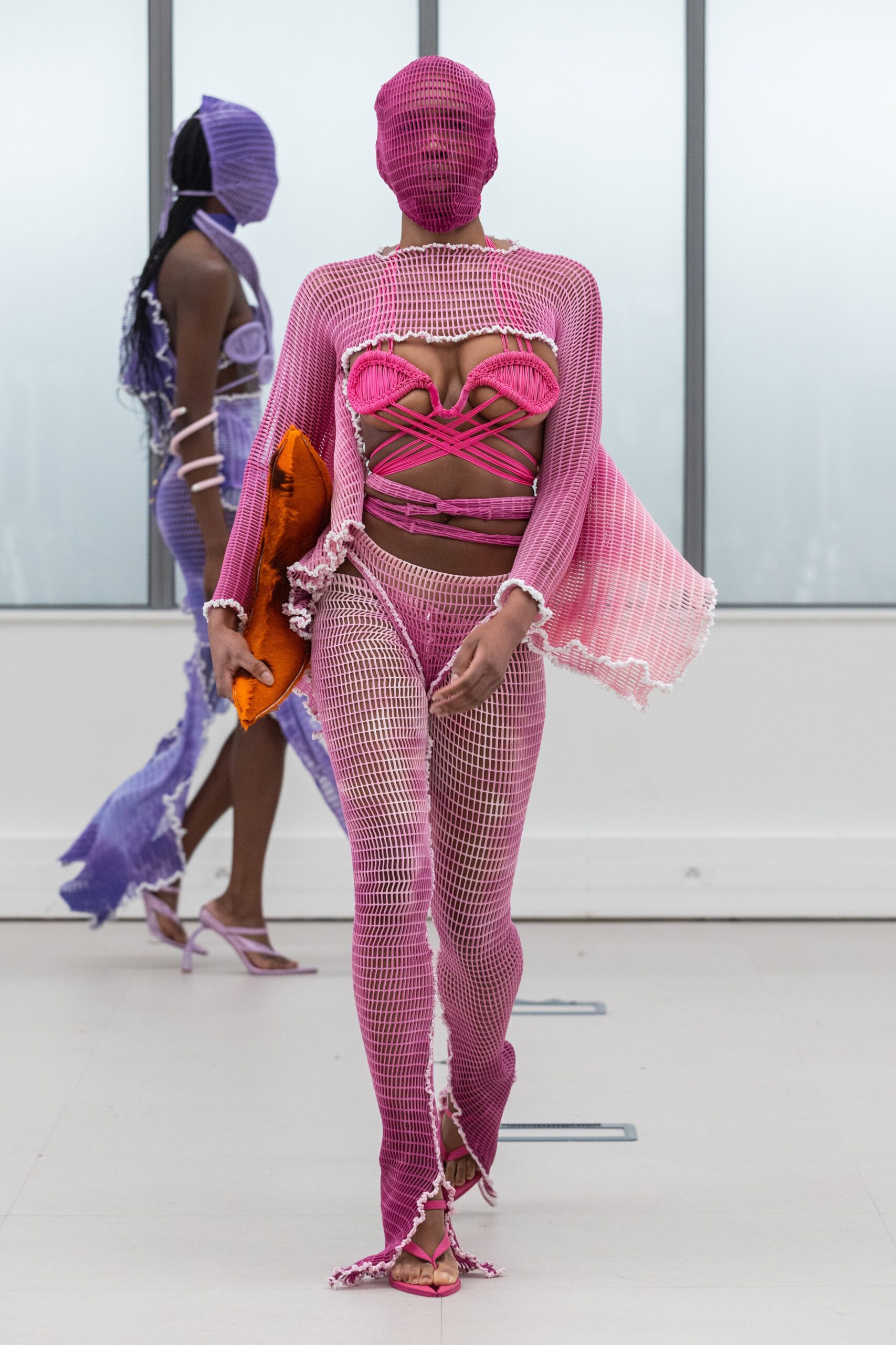 Institut Français de la Mode F/W 22 Look 80