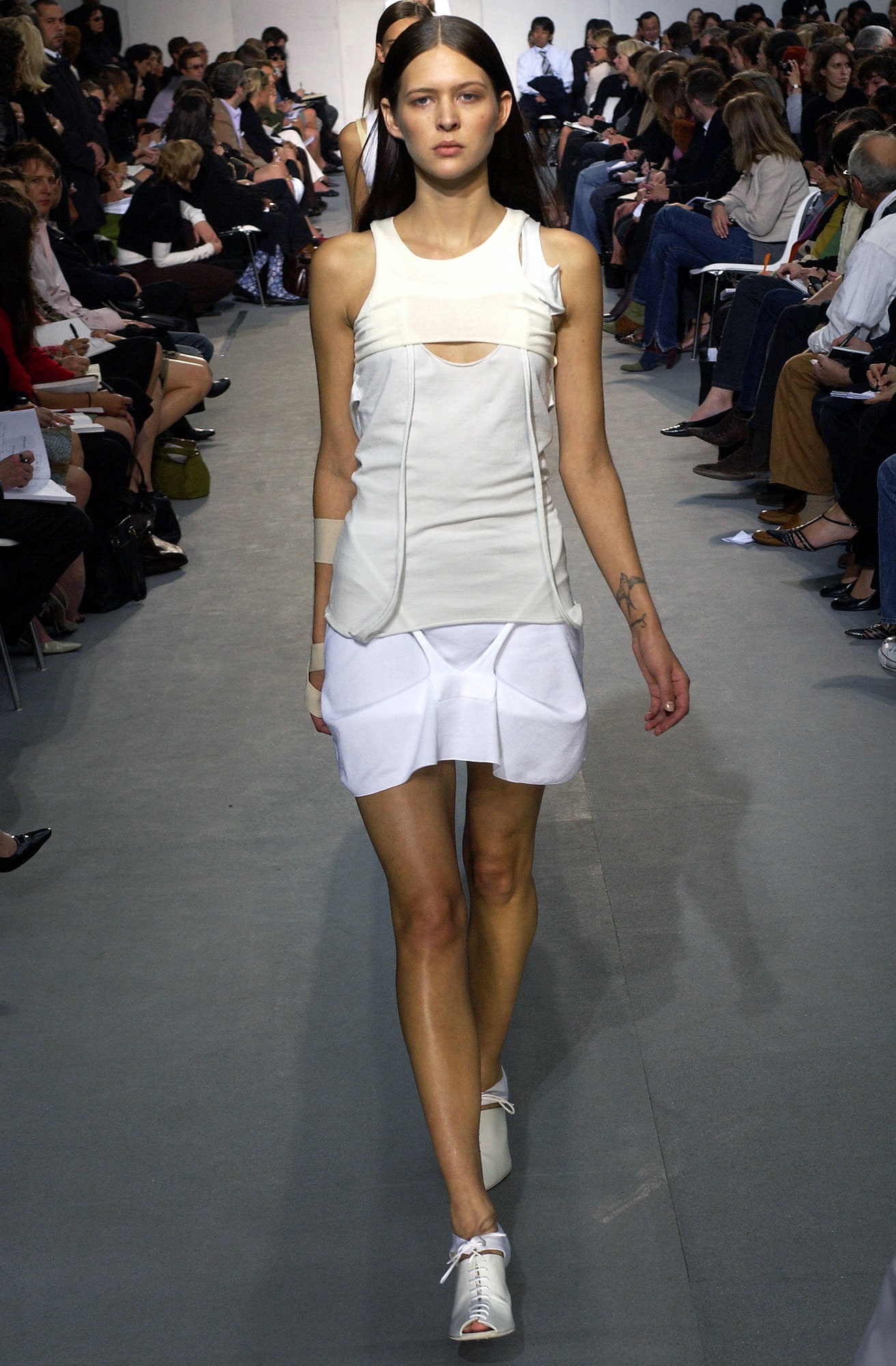 Helmut Lang S/S 04 Look 8