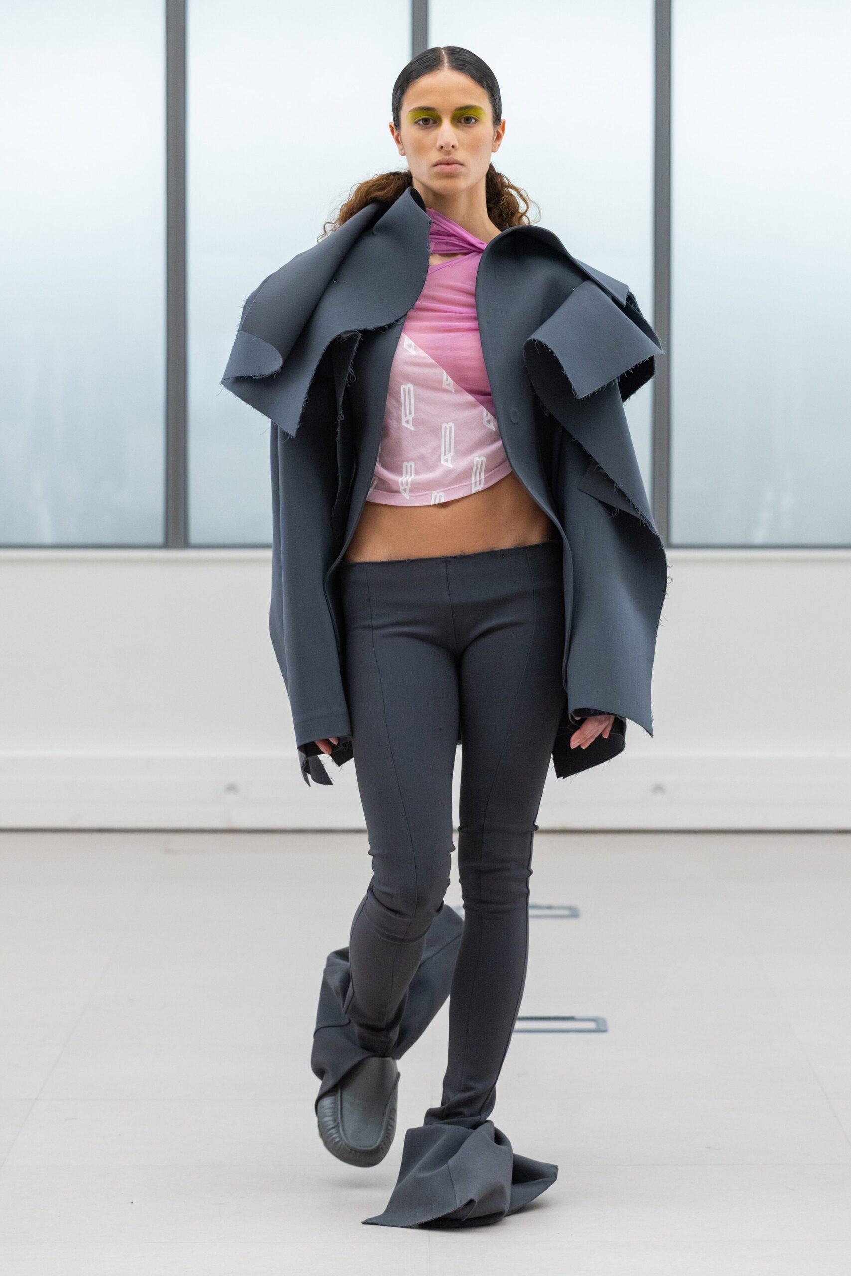 Institut Français de la Mode F/W 22 Look 98