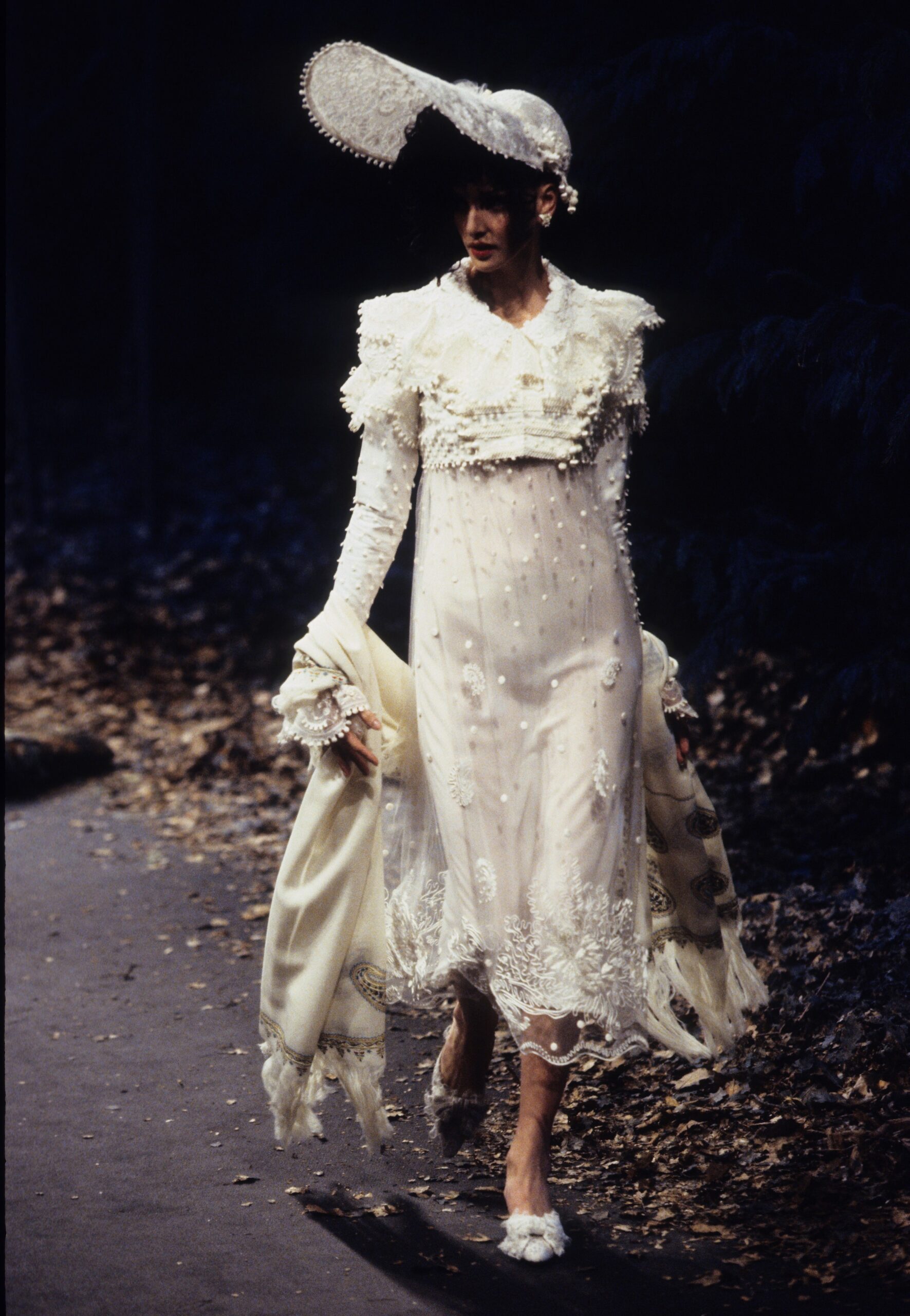 Givenchy Fall 1996 Couture