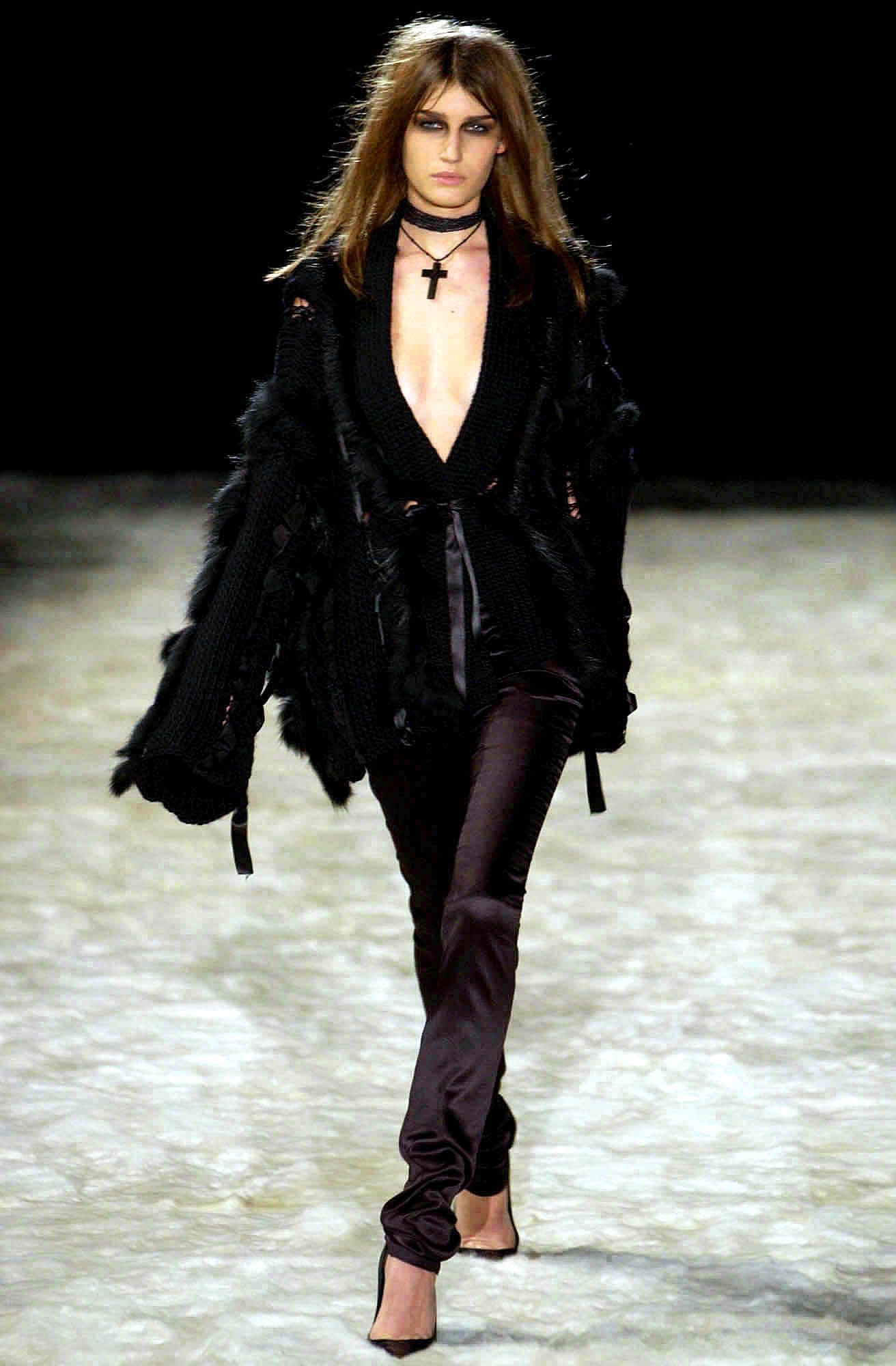Gucci F/W 02 Look 1