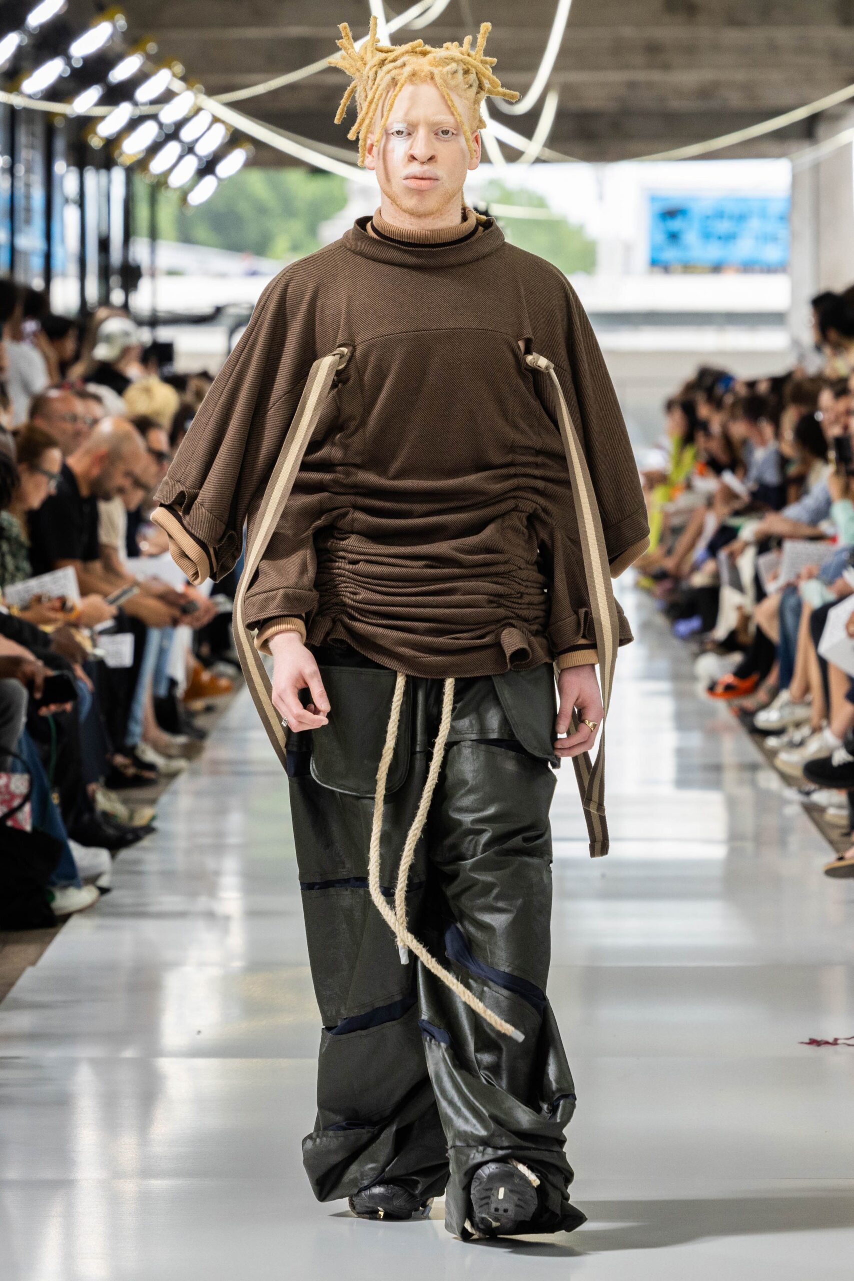 Institut Français de la Mode S/S 24 Look 111