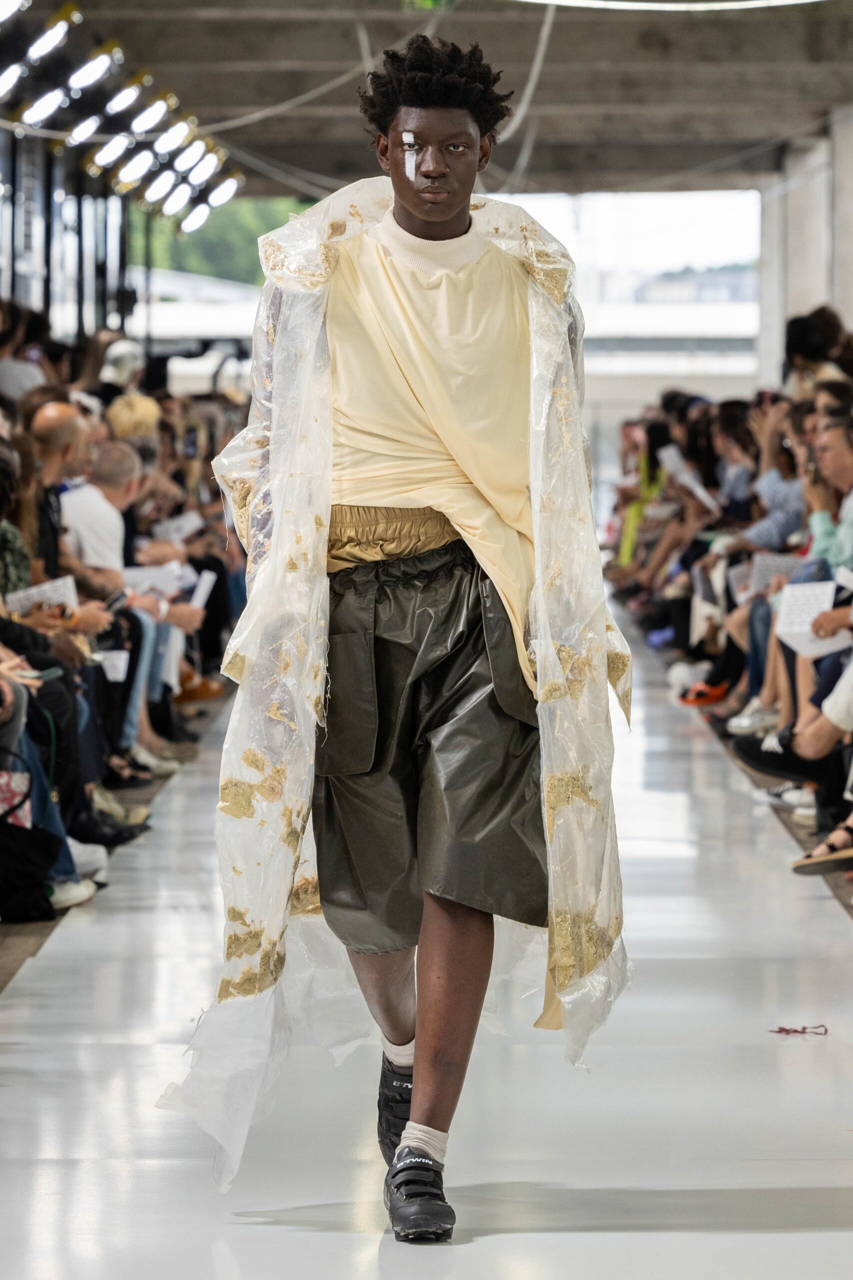 Institut Français de la Mode S/S 24 Look 112