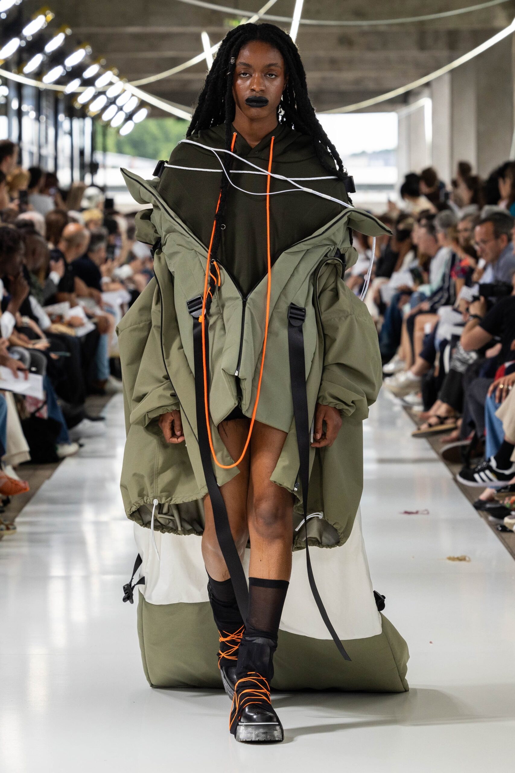 Institut Français de la Mode S/S 24 Look 122