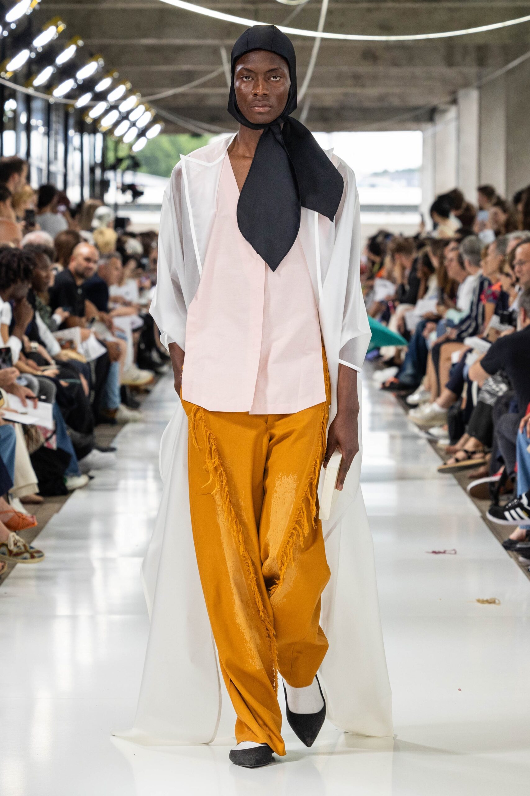 Institut Français de la Mode S/S 24 Look 123