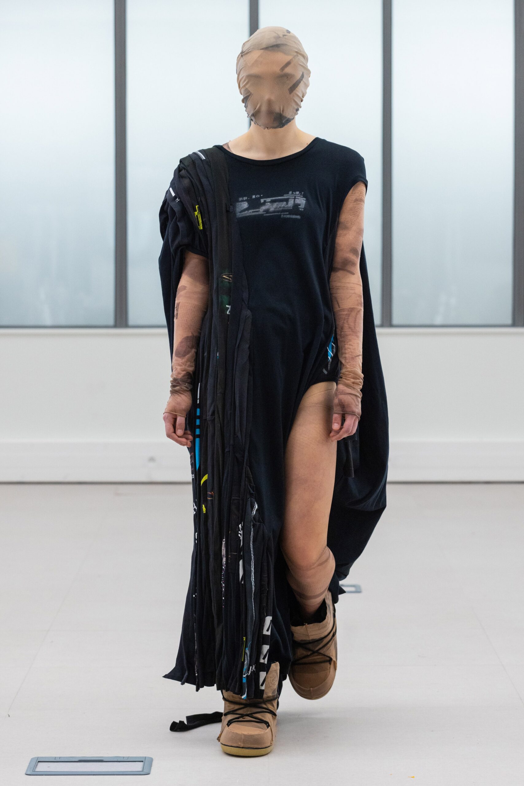 Institut Français de la Mode F/W 22 Look 126
