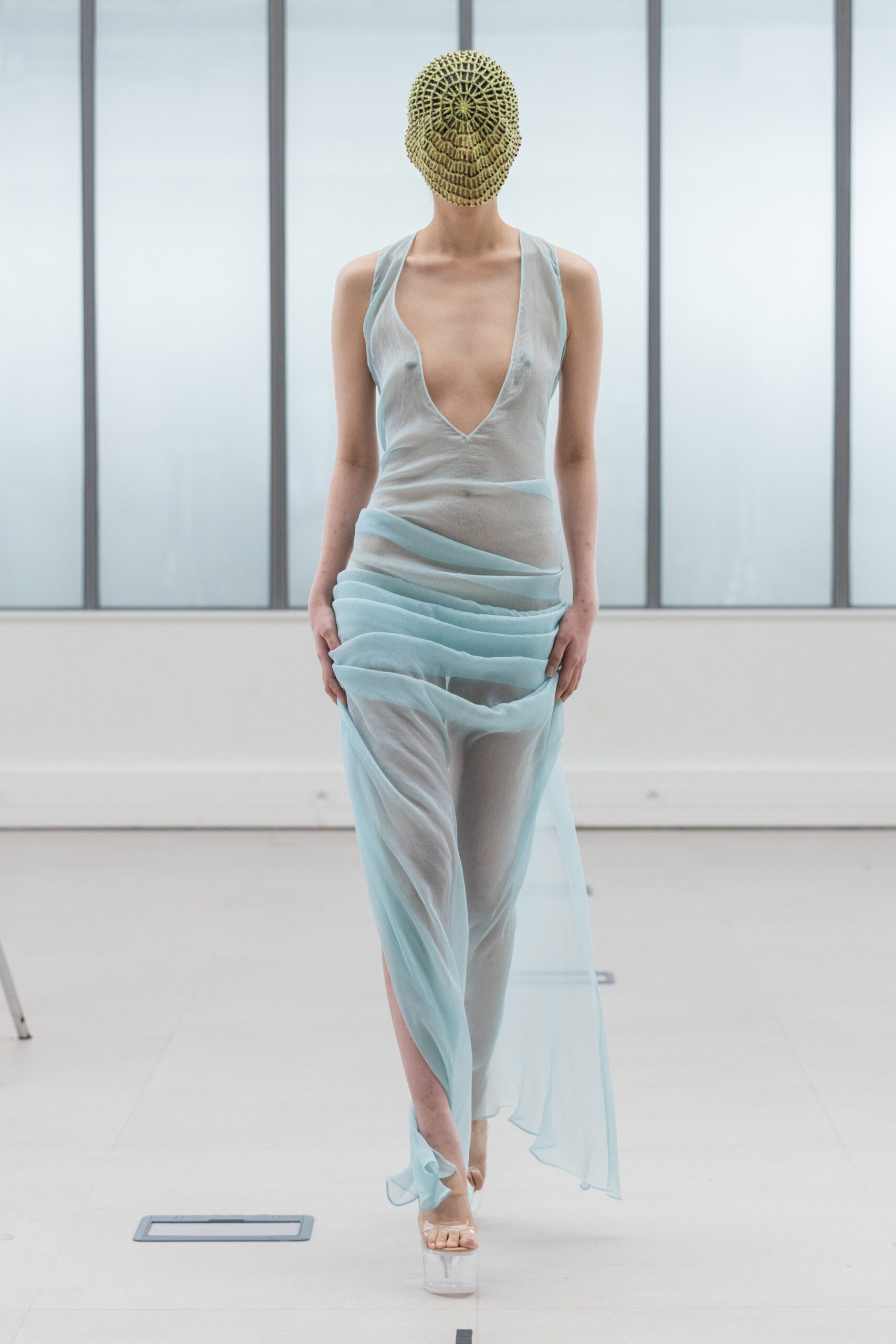 Institut Français de la Mode F/W 22 Look 128